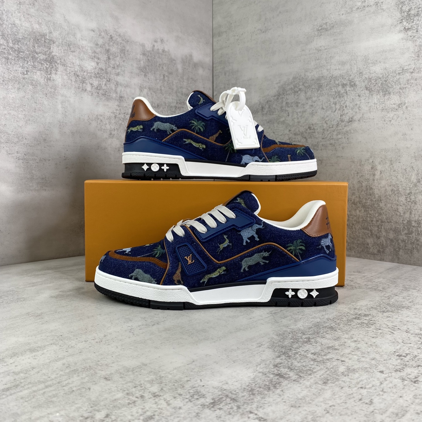 38_Louis Vuitton Shoes