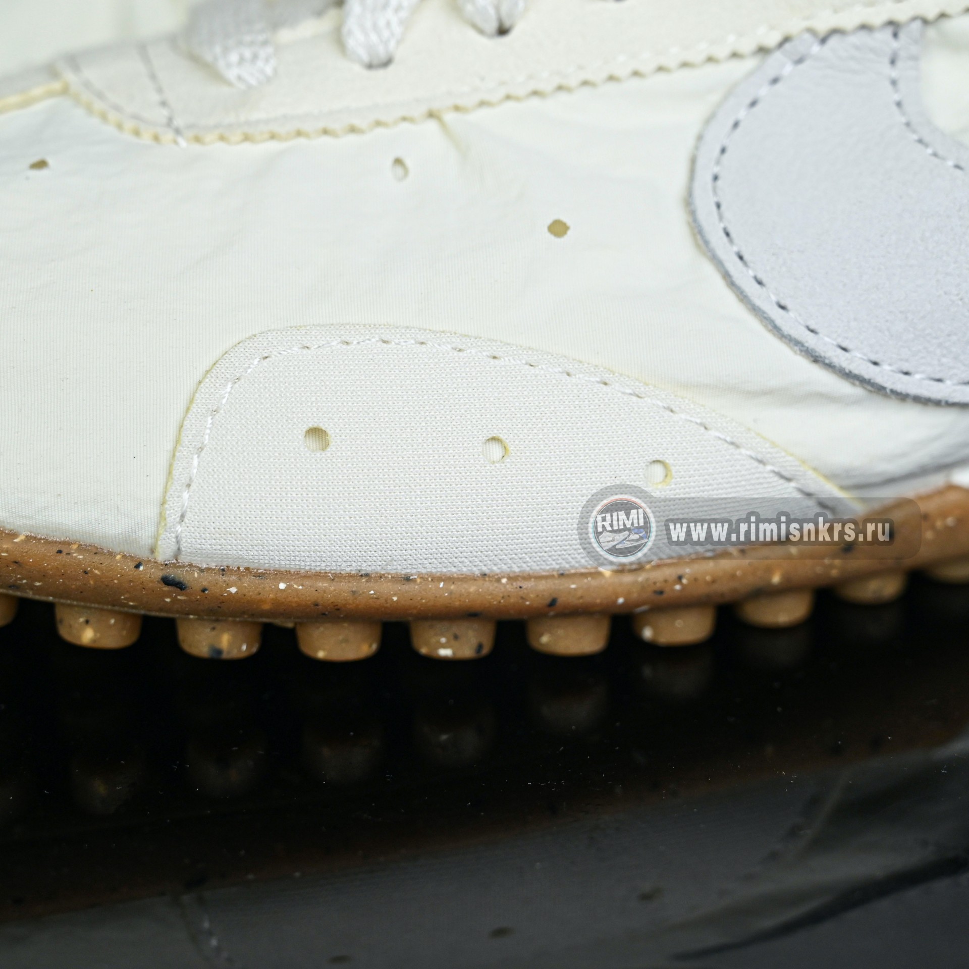 Nike x Jacquemus MOON SHOES  HV8547-002