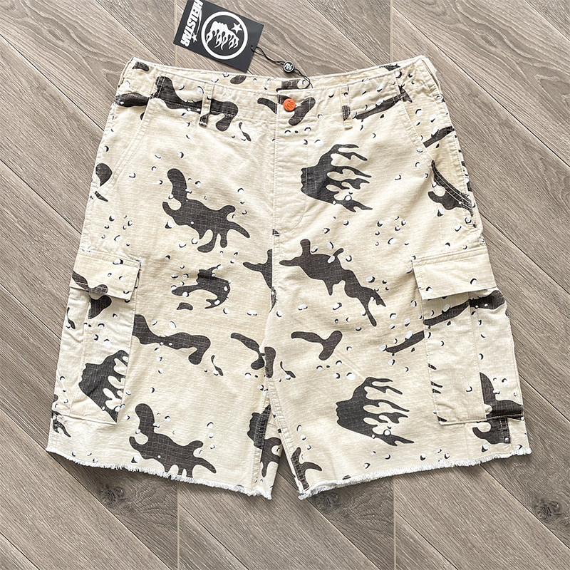 43_ Hellstar Shorts
