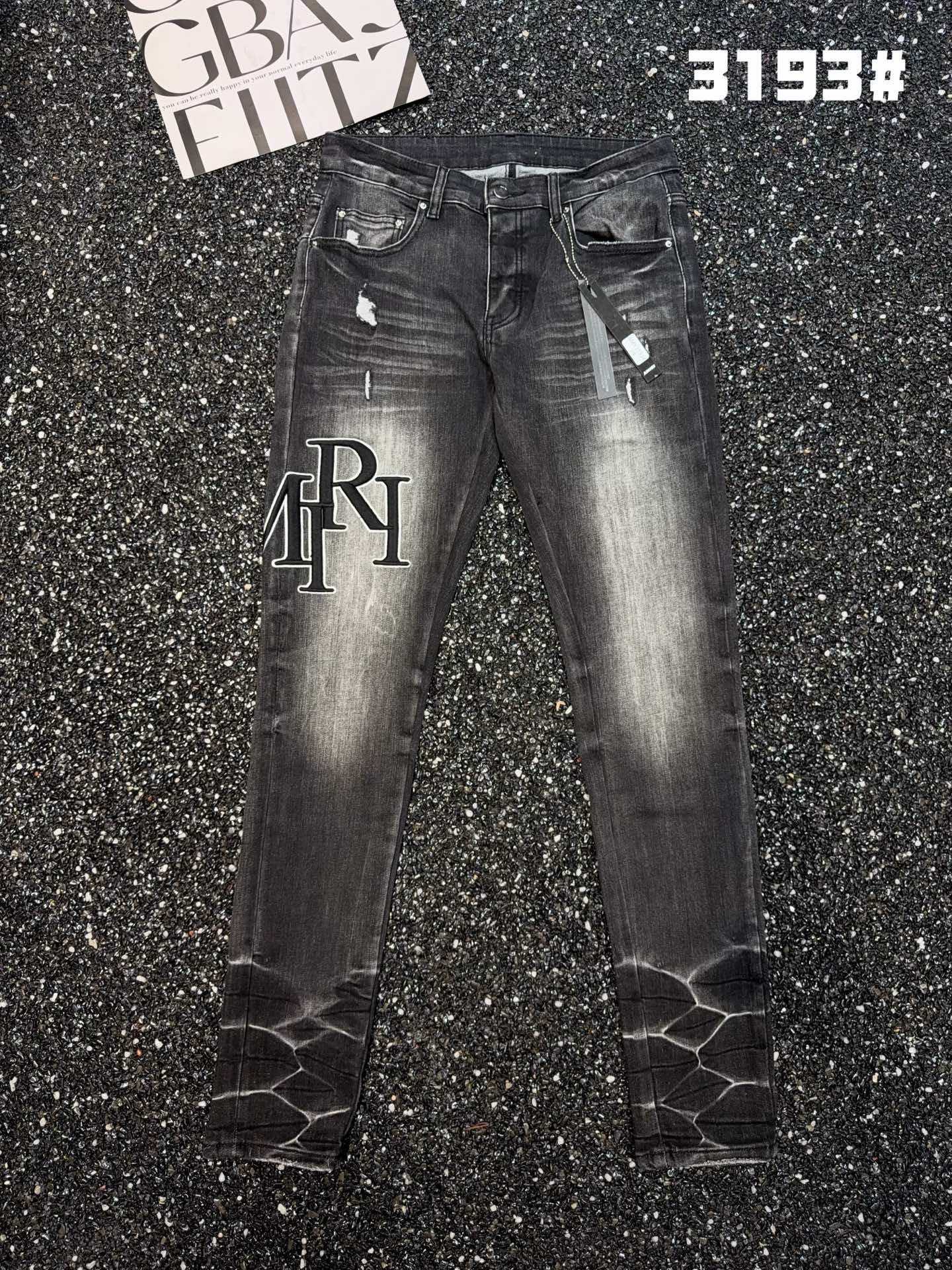 76_Amiri Jeans