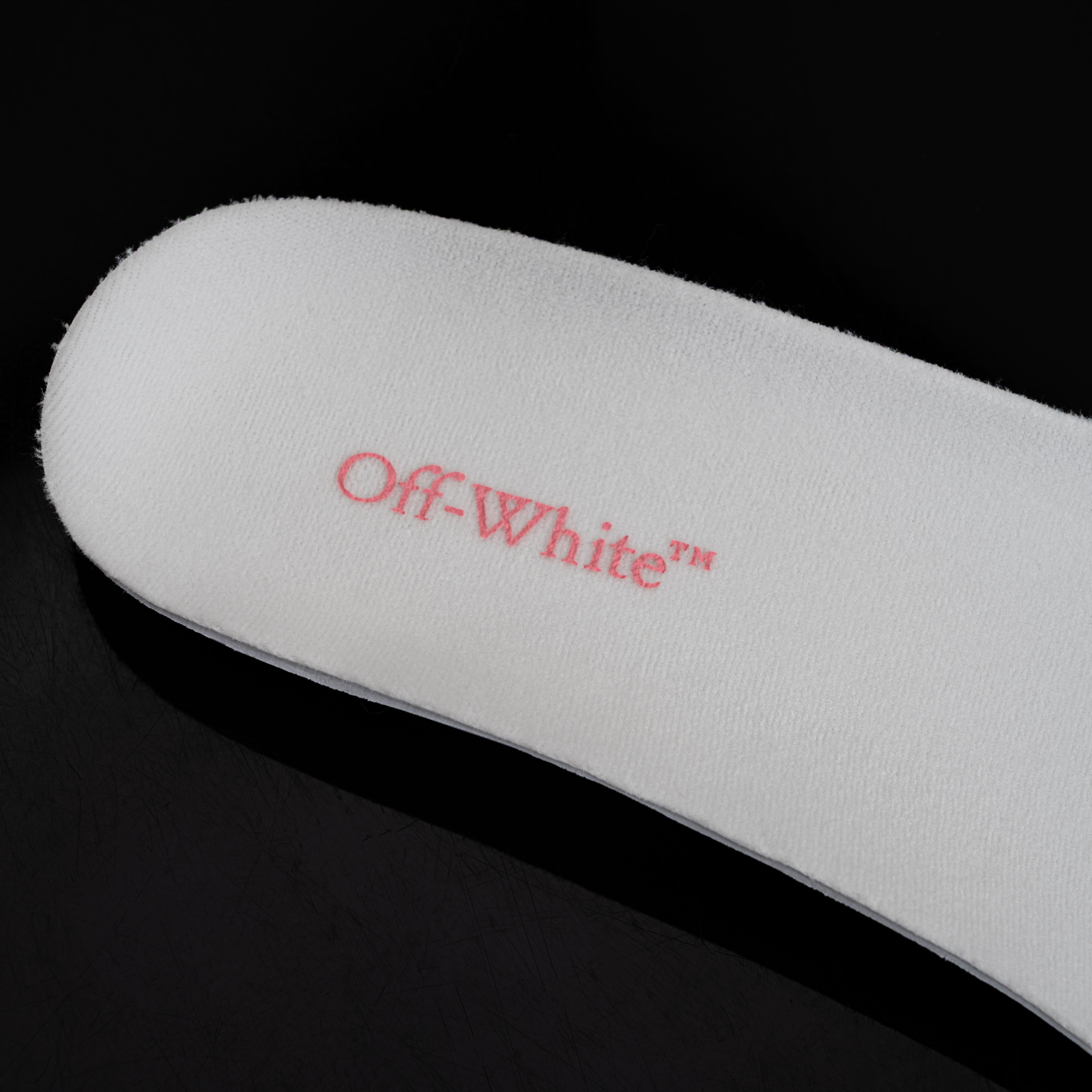 Off-White Be Right Back White Pink OWIA289S26FAB001013C
