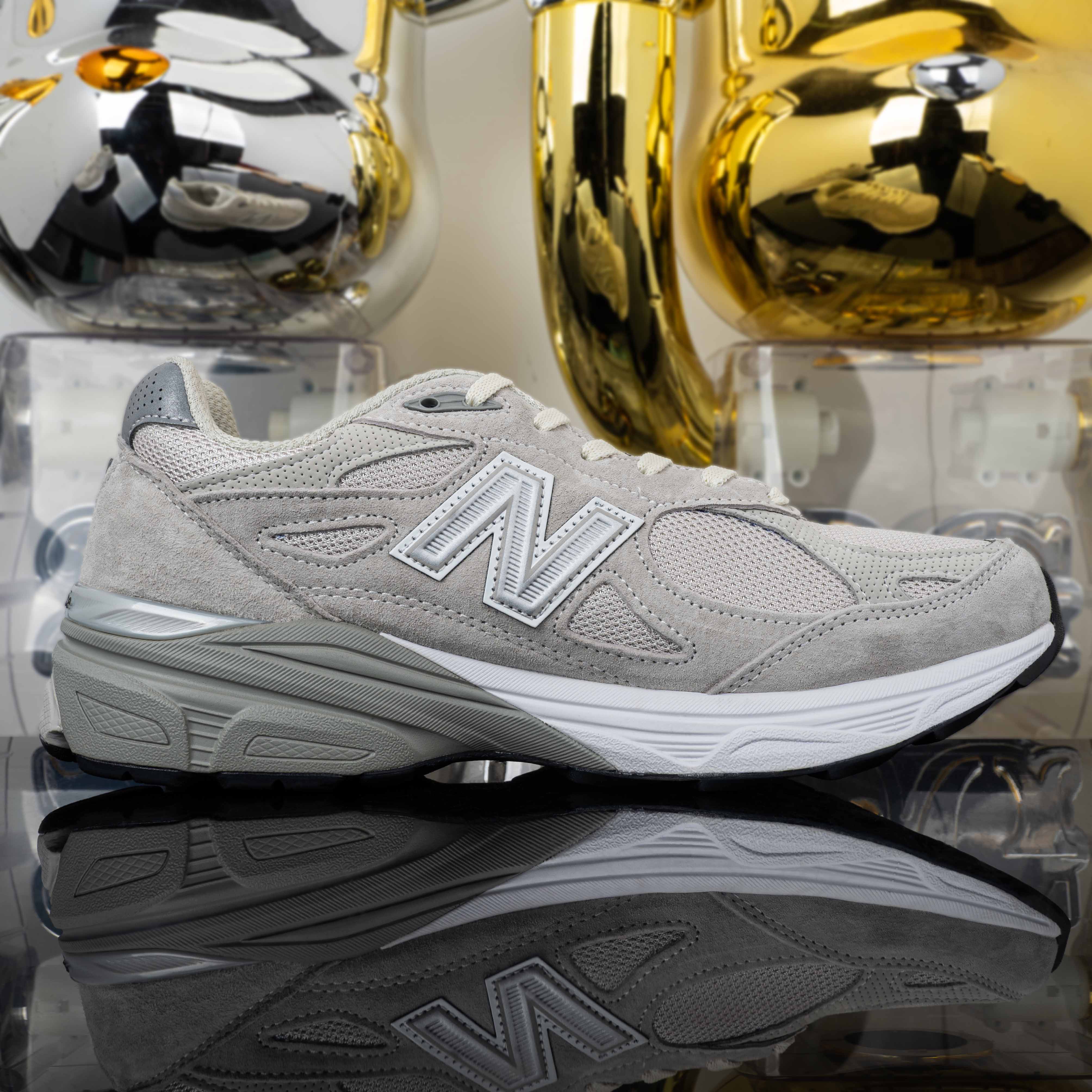KITH x New Balance 990 V3 U990KT3