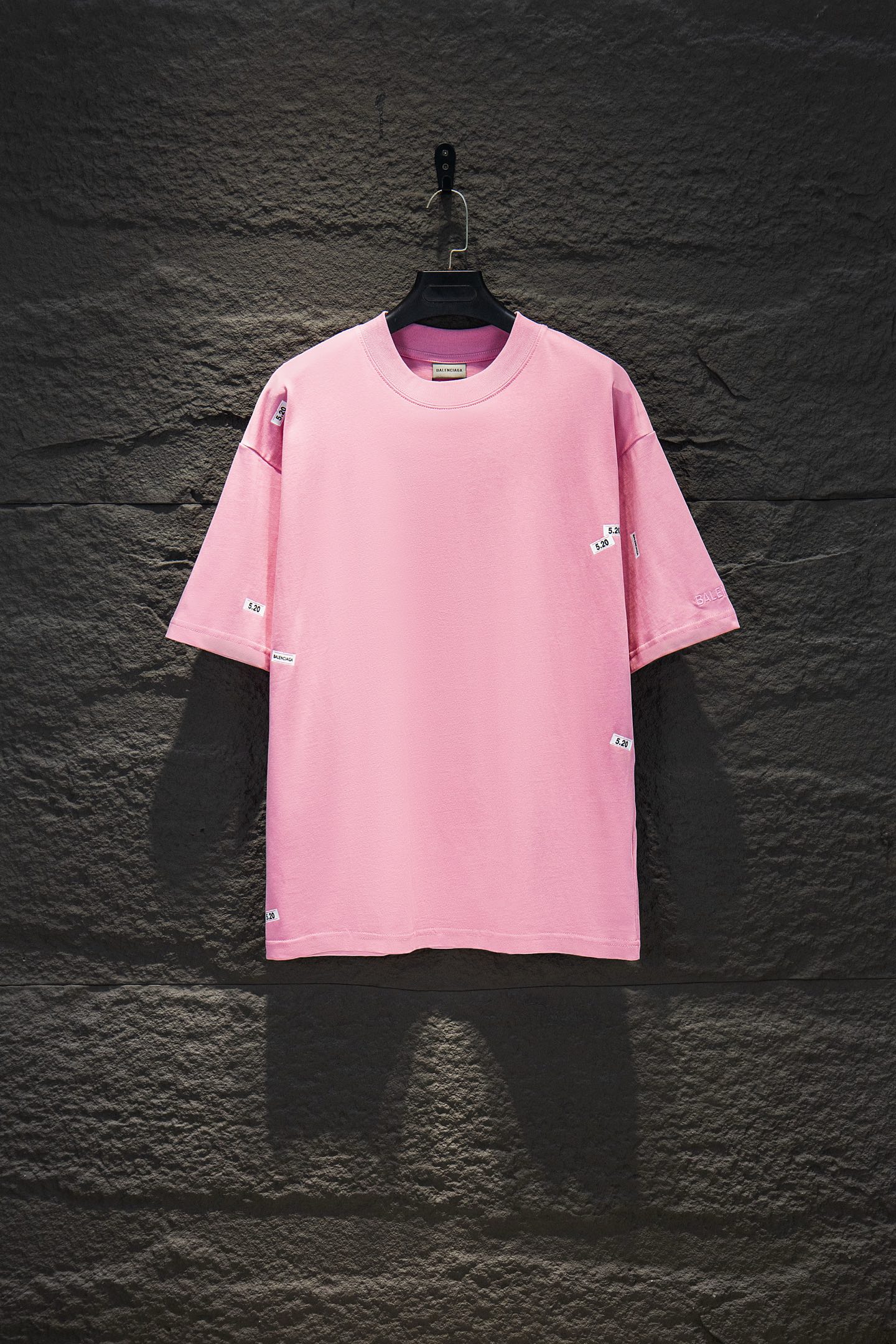 23_Balenciaga T-shirt
