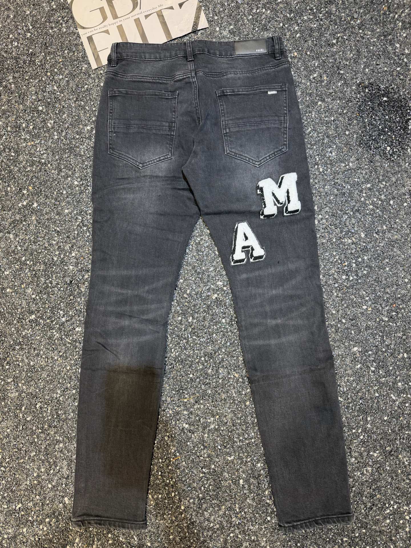 107_Amiri Jeans