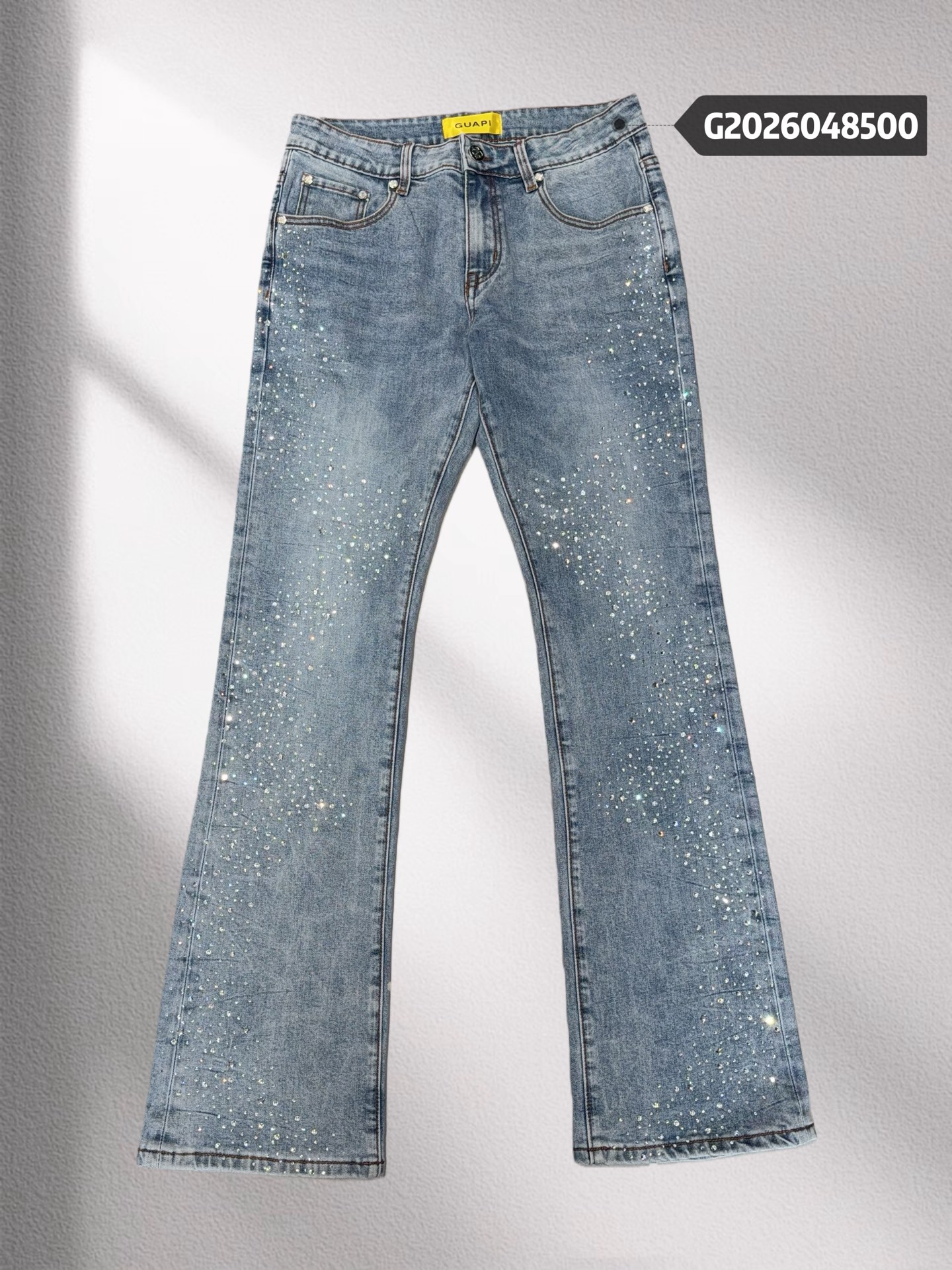 25_Guapi  Jeans