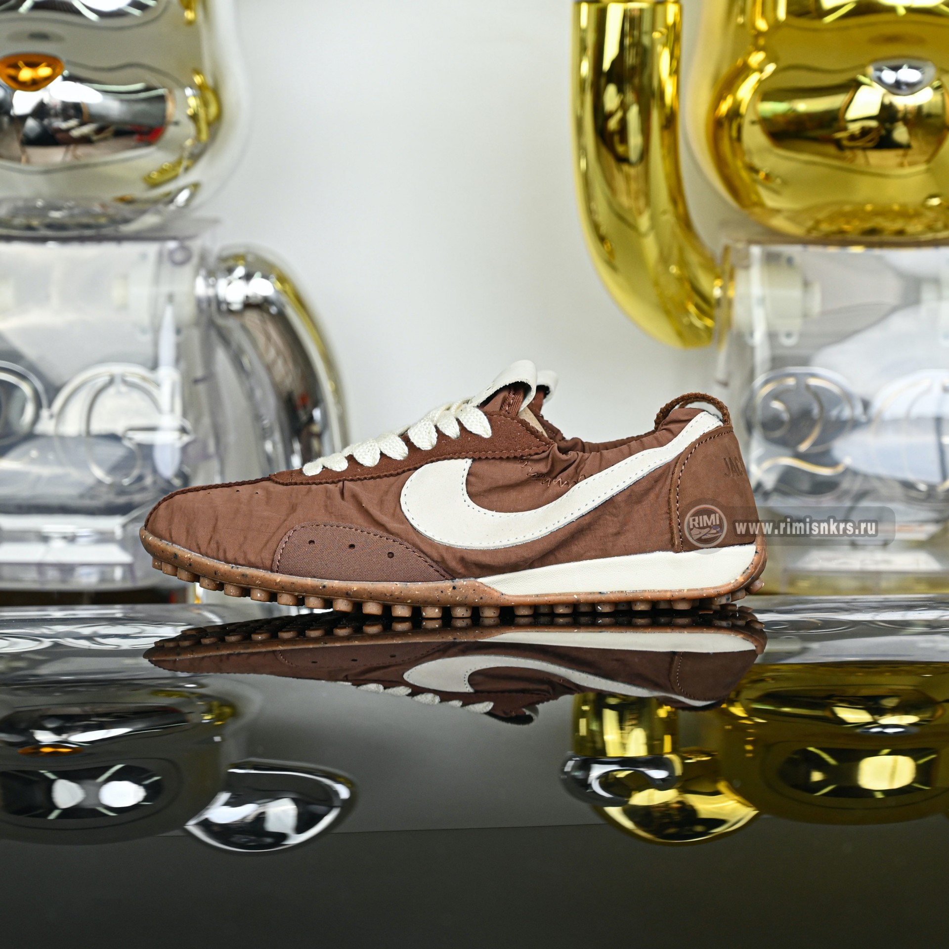 Nike x Jacquemus Moon Shoe SP HV8547-200