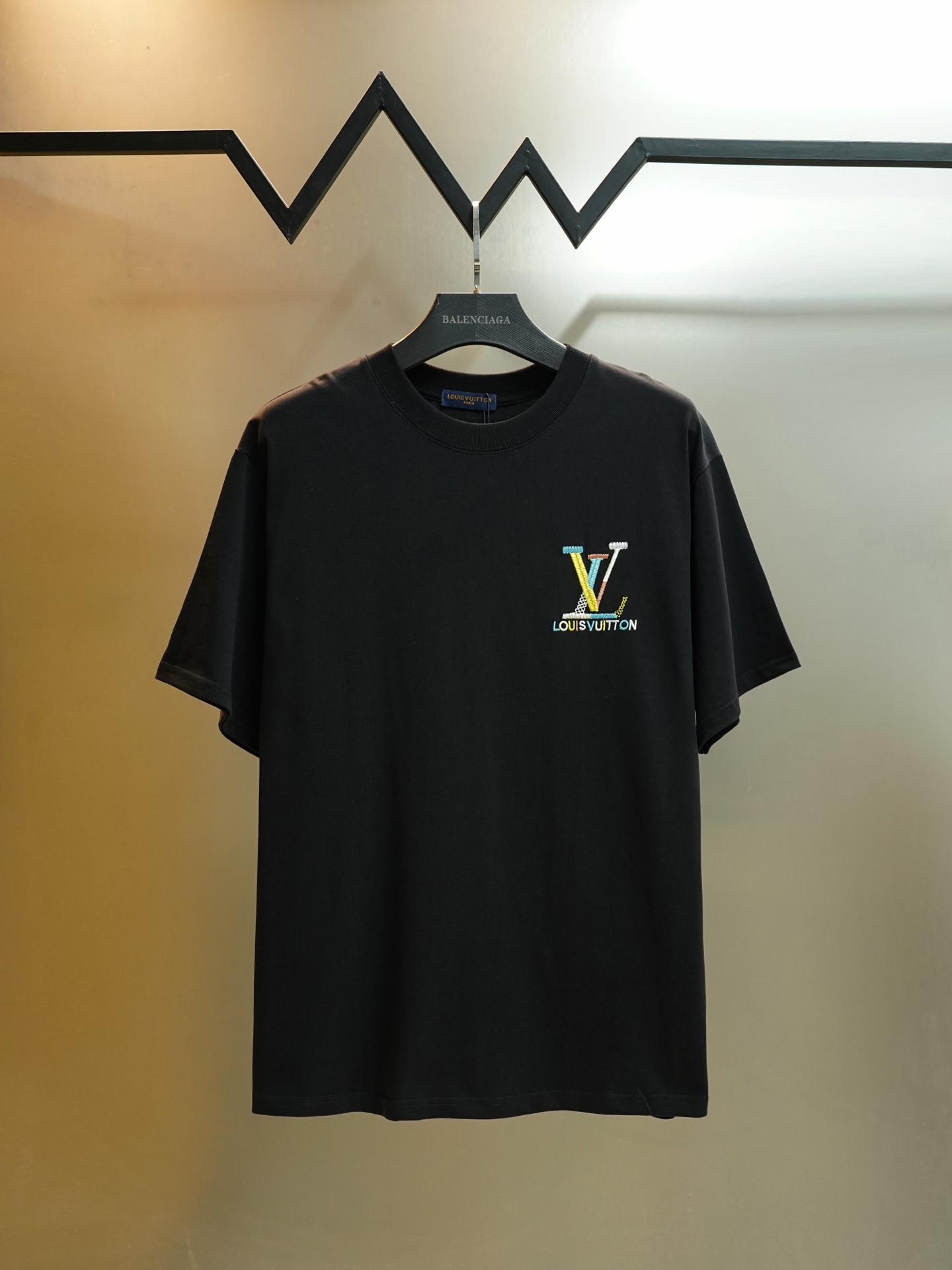 56_Louis Vuitton T-shirt