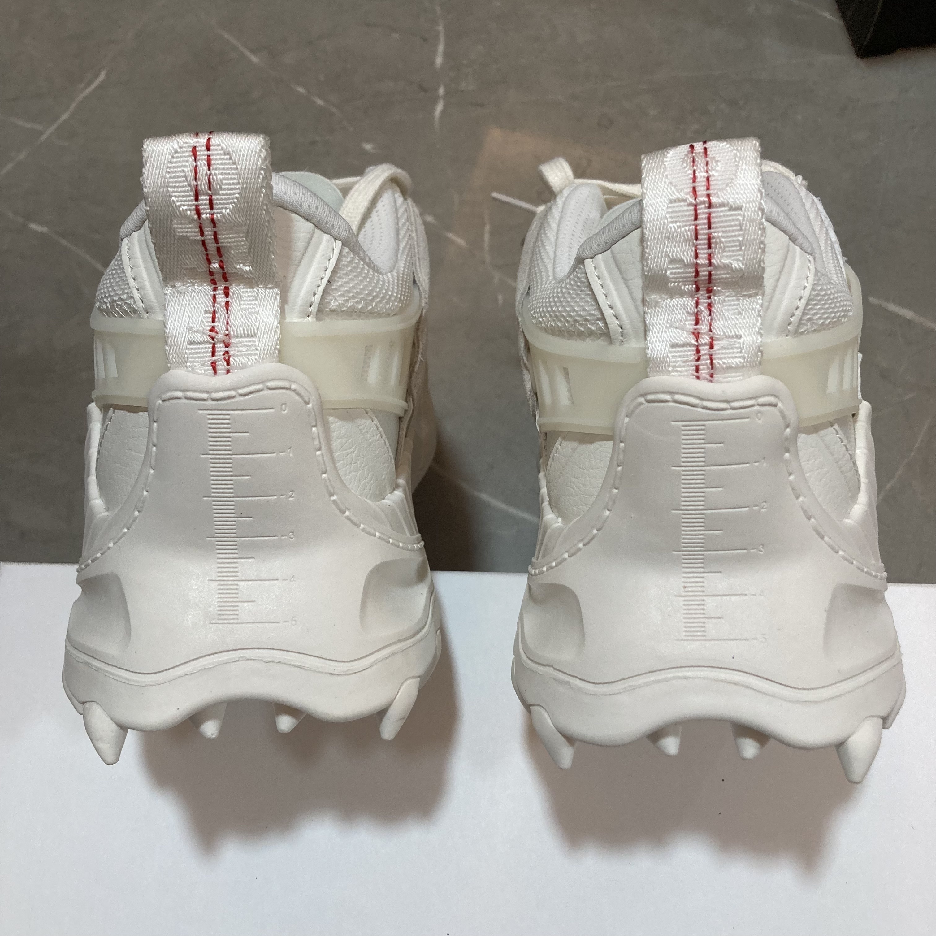 OFF-WHITE BE RIGHT WHITE