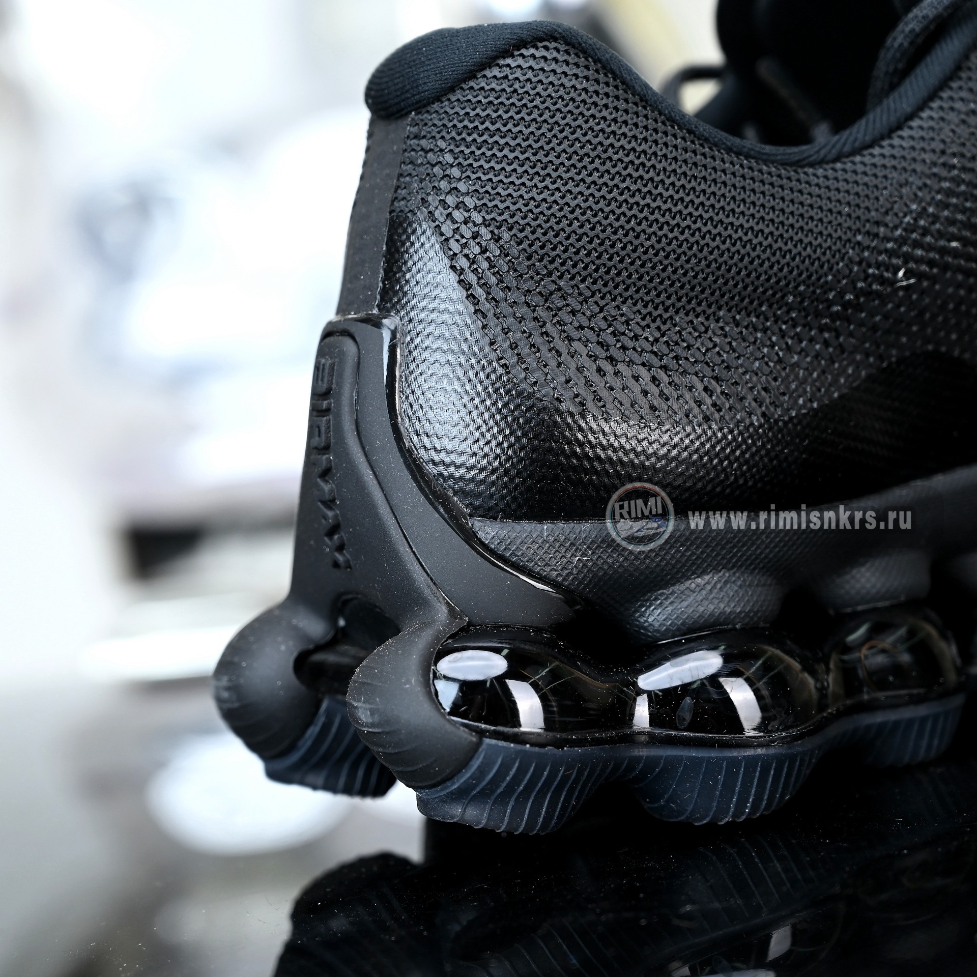 Nike AIR LIQUID MAX  IQ7634-003
