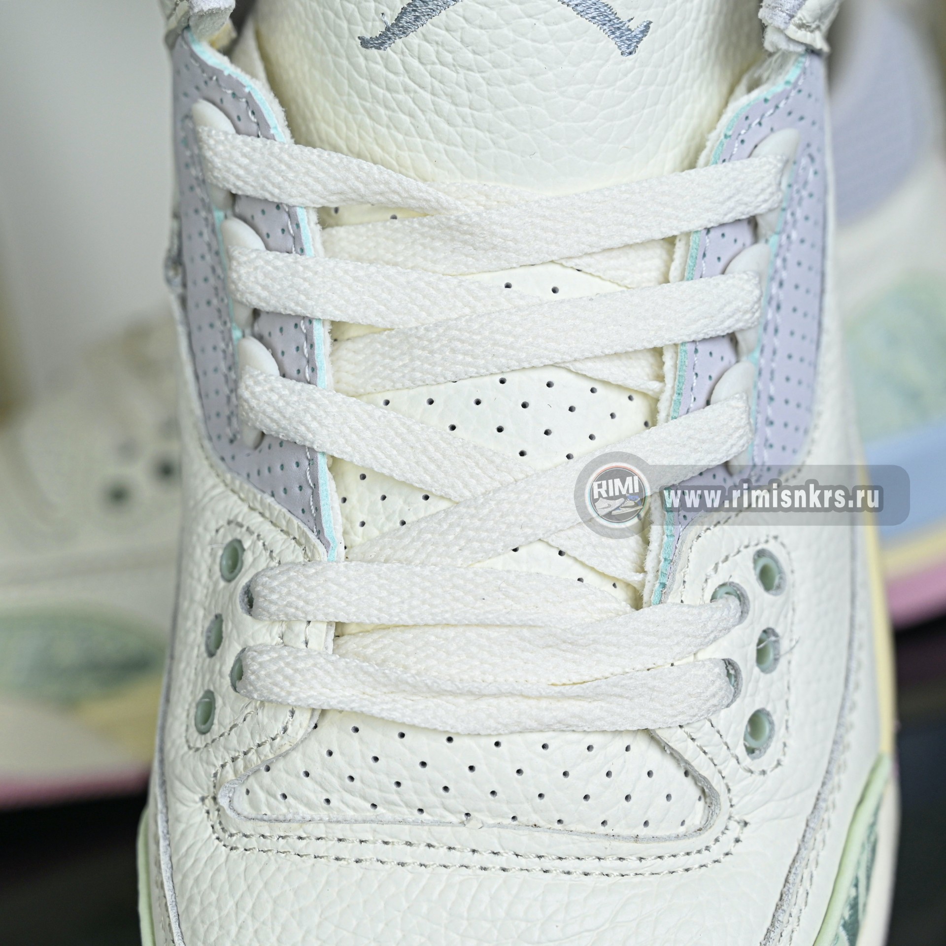 Air Jordan 3 Retro