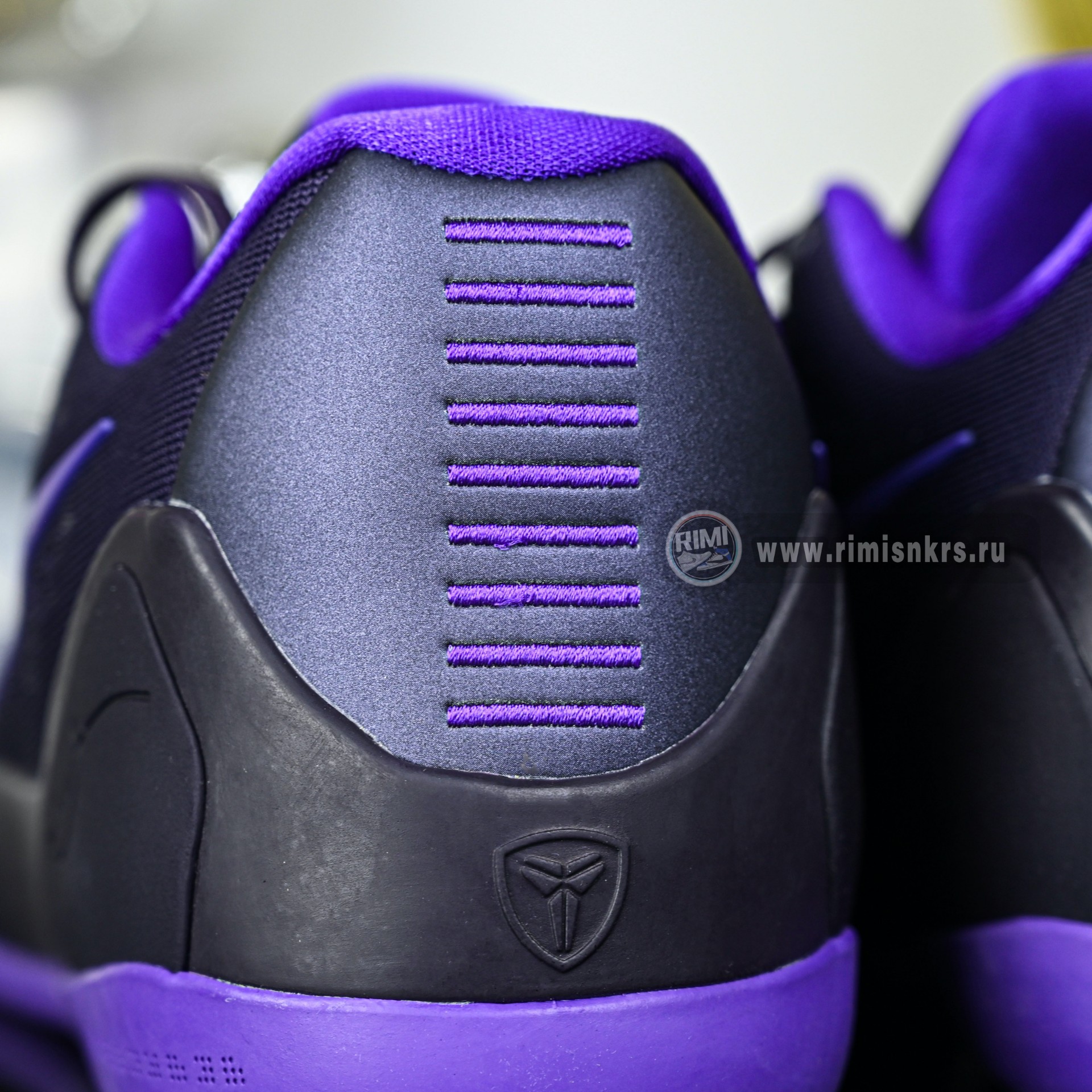 Nike Kobe 9 Elite Low EM Protro