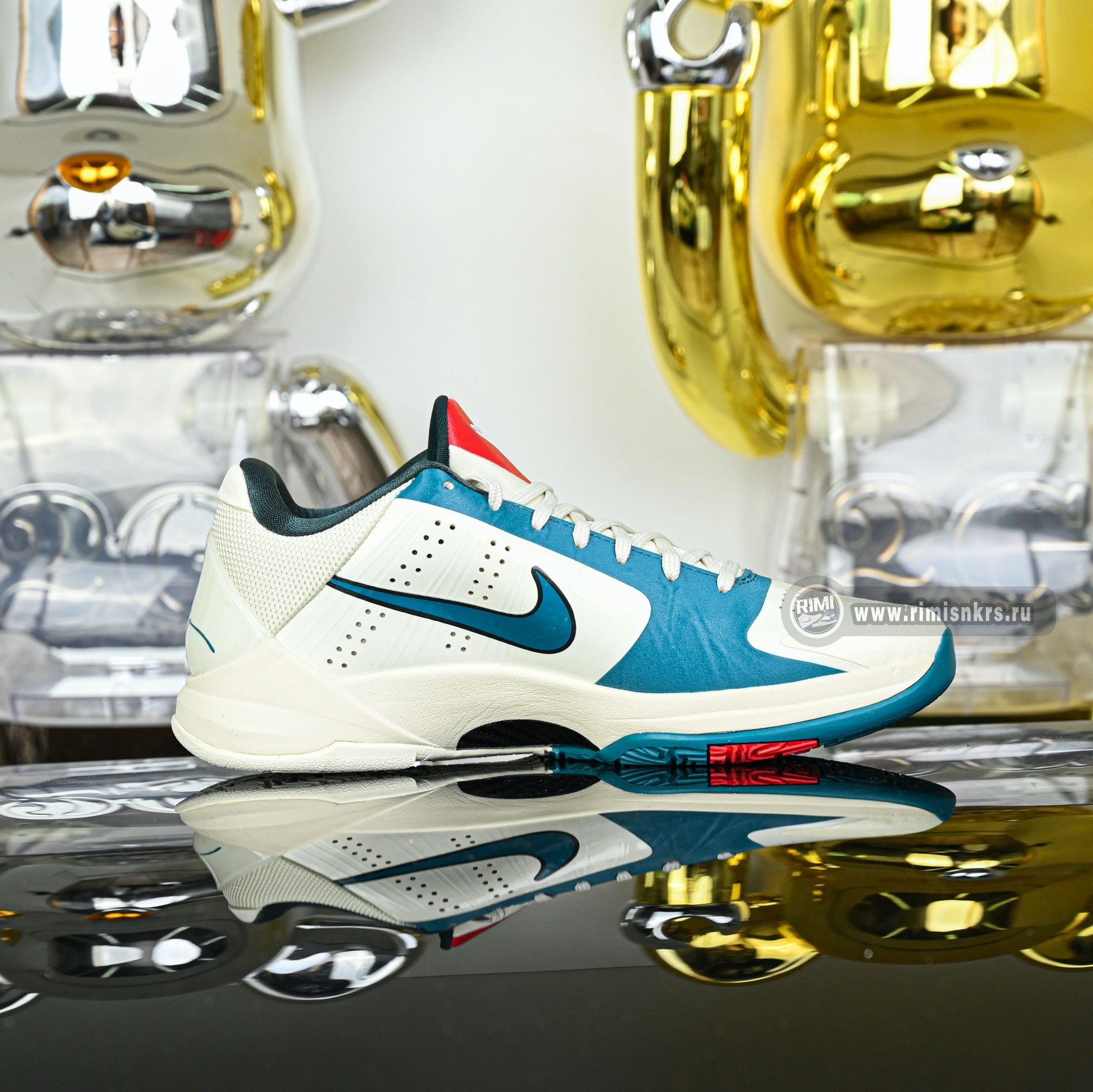 Nike Zoom Kobe 5 Caitlin Clark Protro PE  IZ1852-100