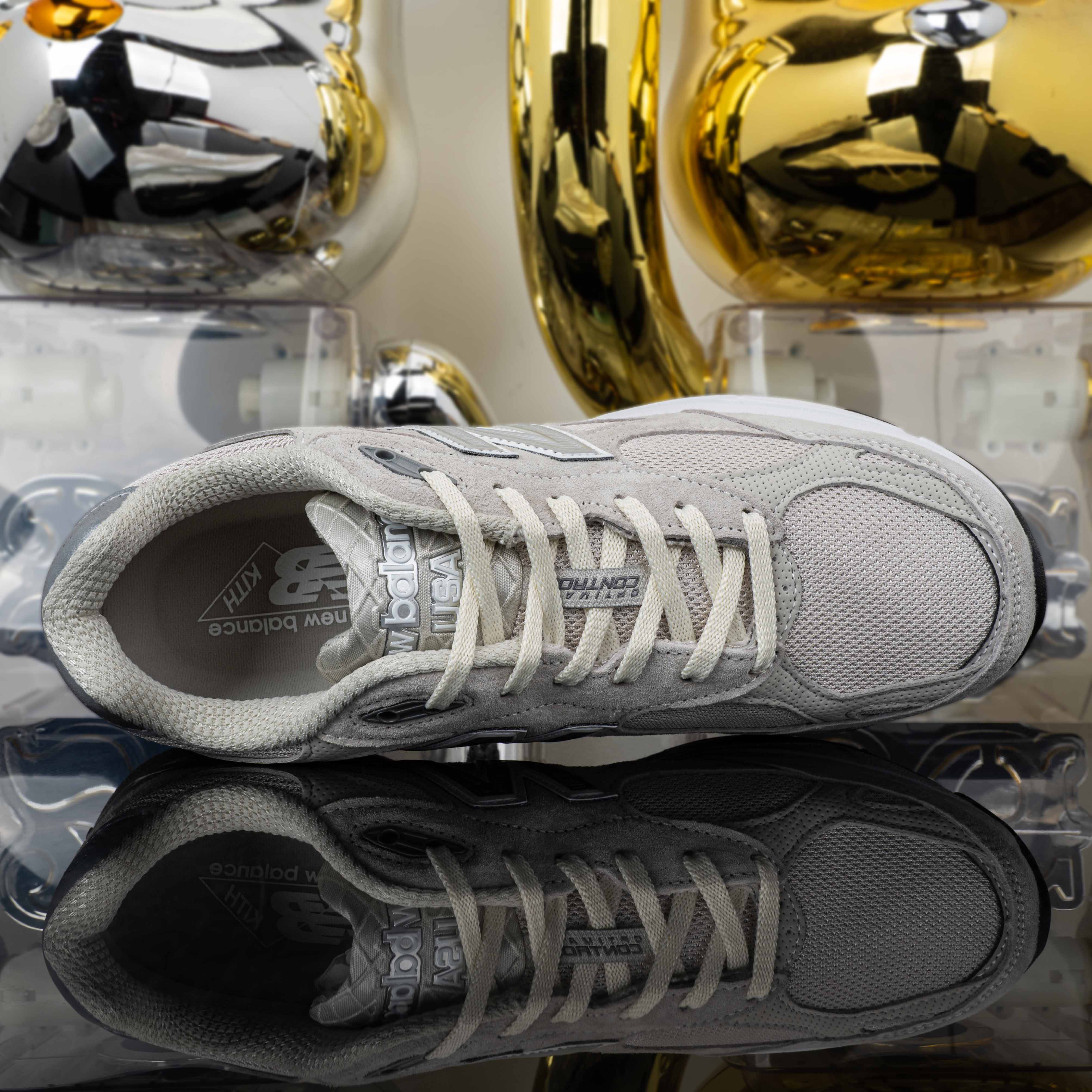 KITH x New Balance 990 V3 U990KT3