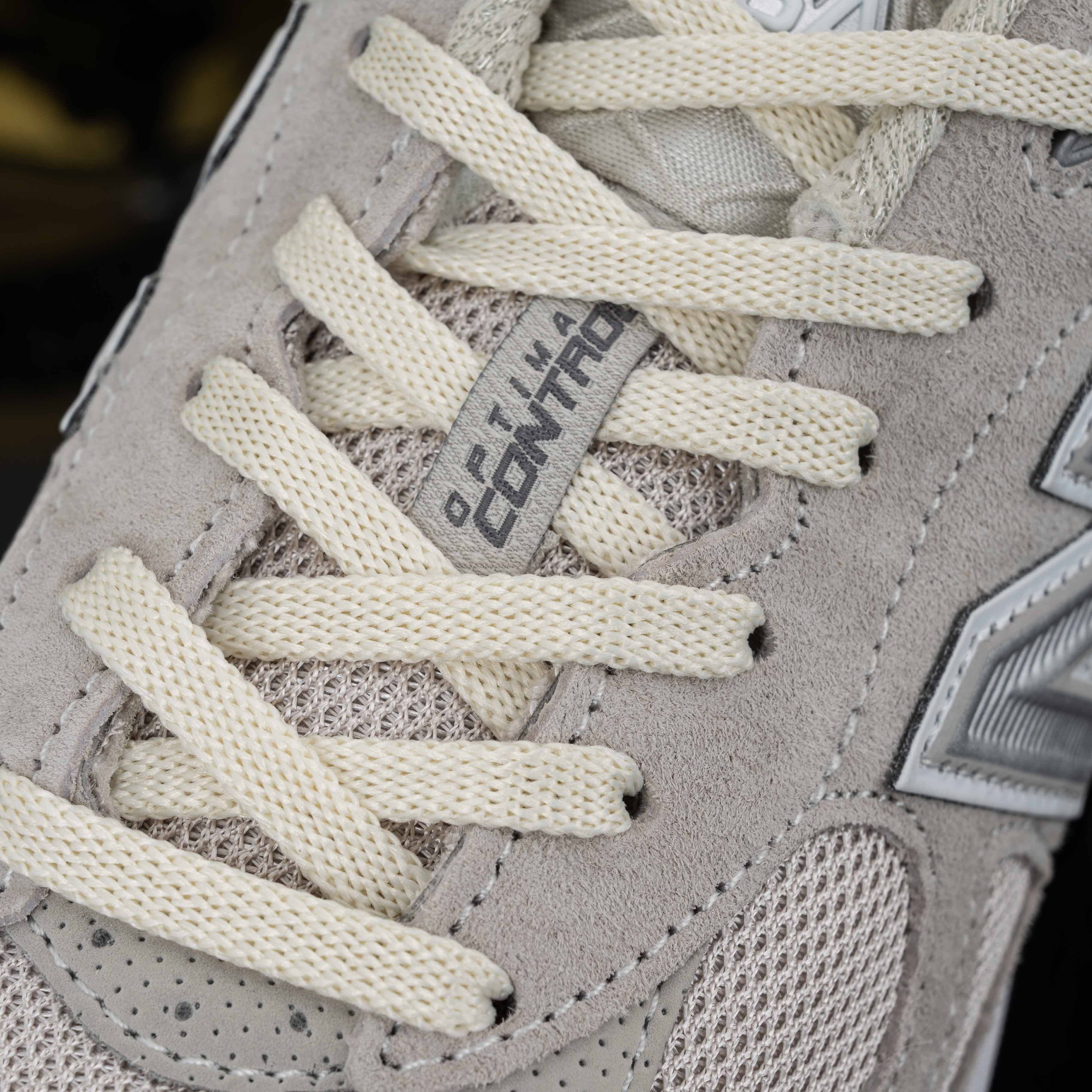 KITH x New Balance 990 V3 U990KT3