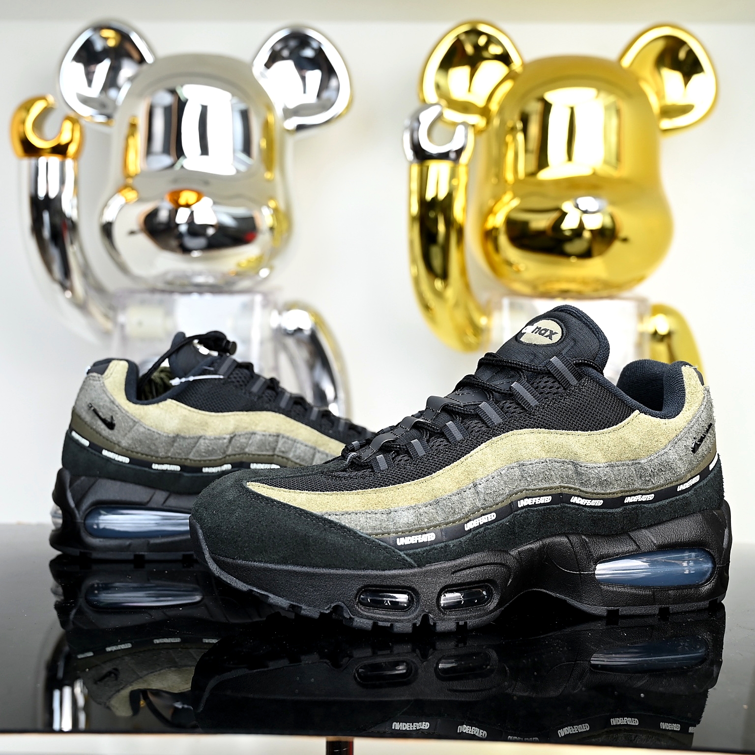 Nike Air Max 95 x Undefeated Black Olive IB4523-200