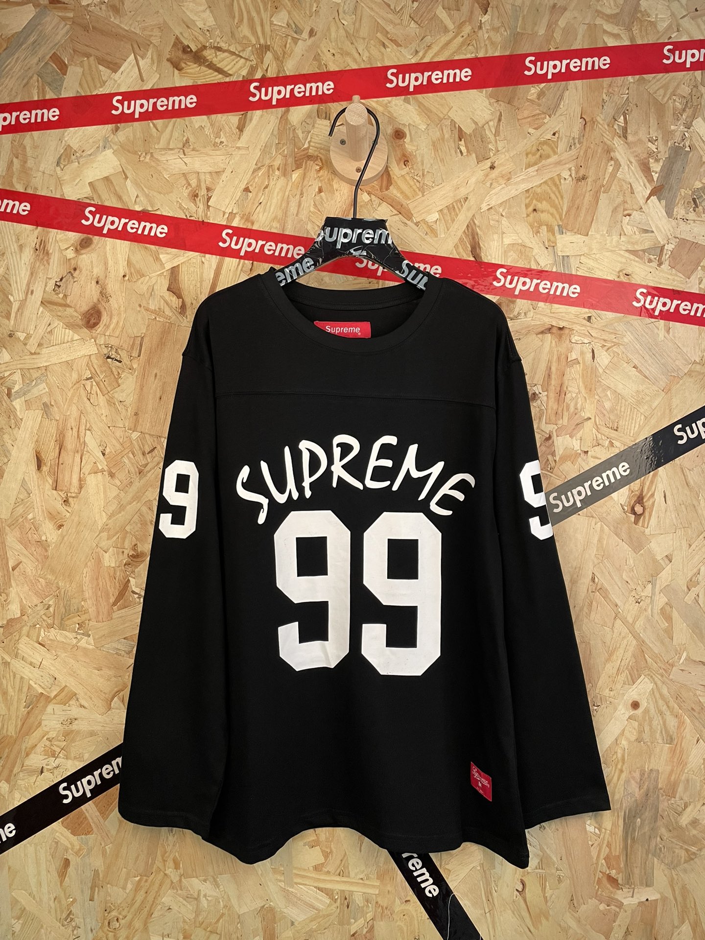 12_Supreme Long Sleeves