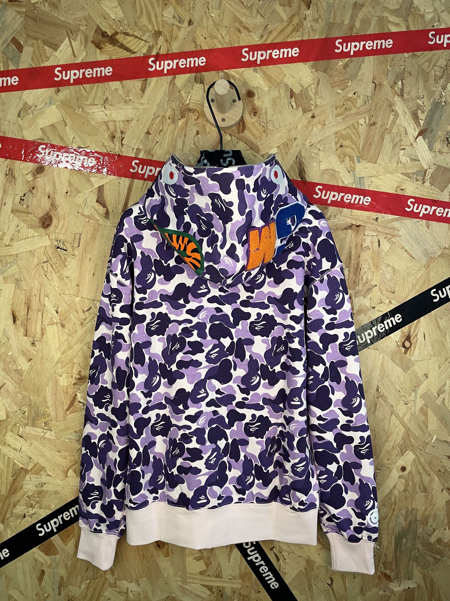 59_Bape Hoodie