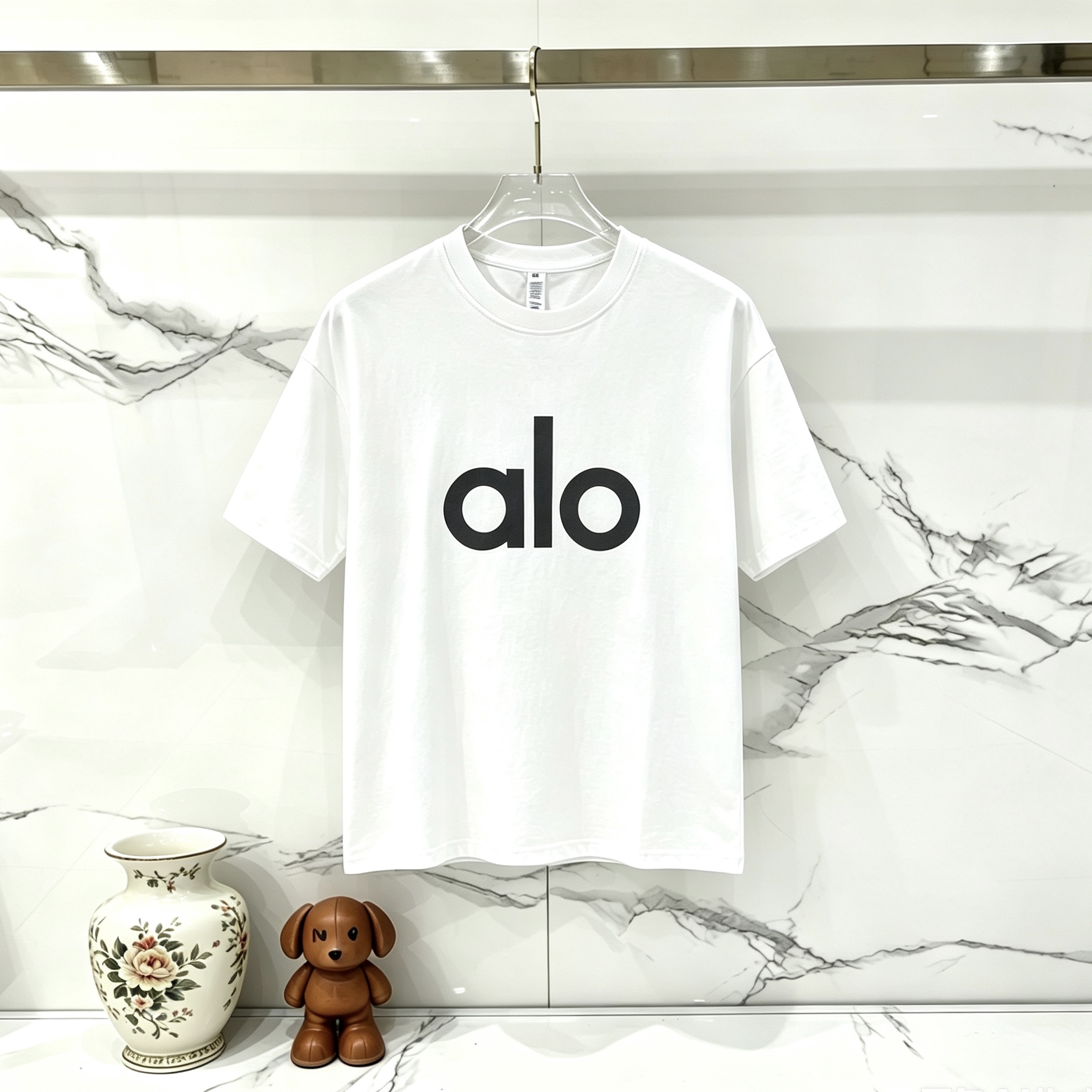 101_Alo T-shirt