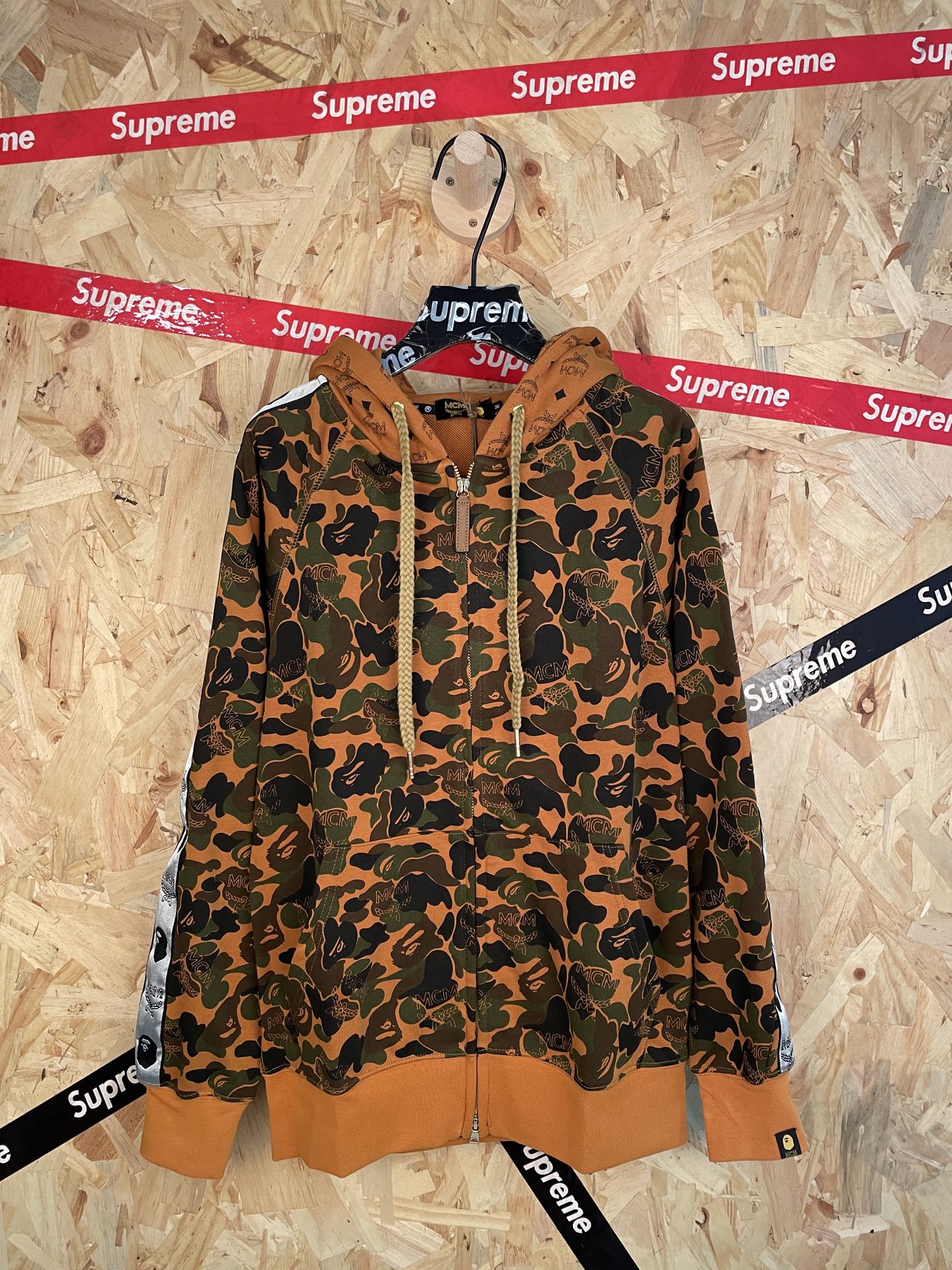 98_Bape Hoodie