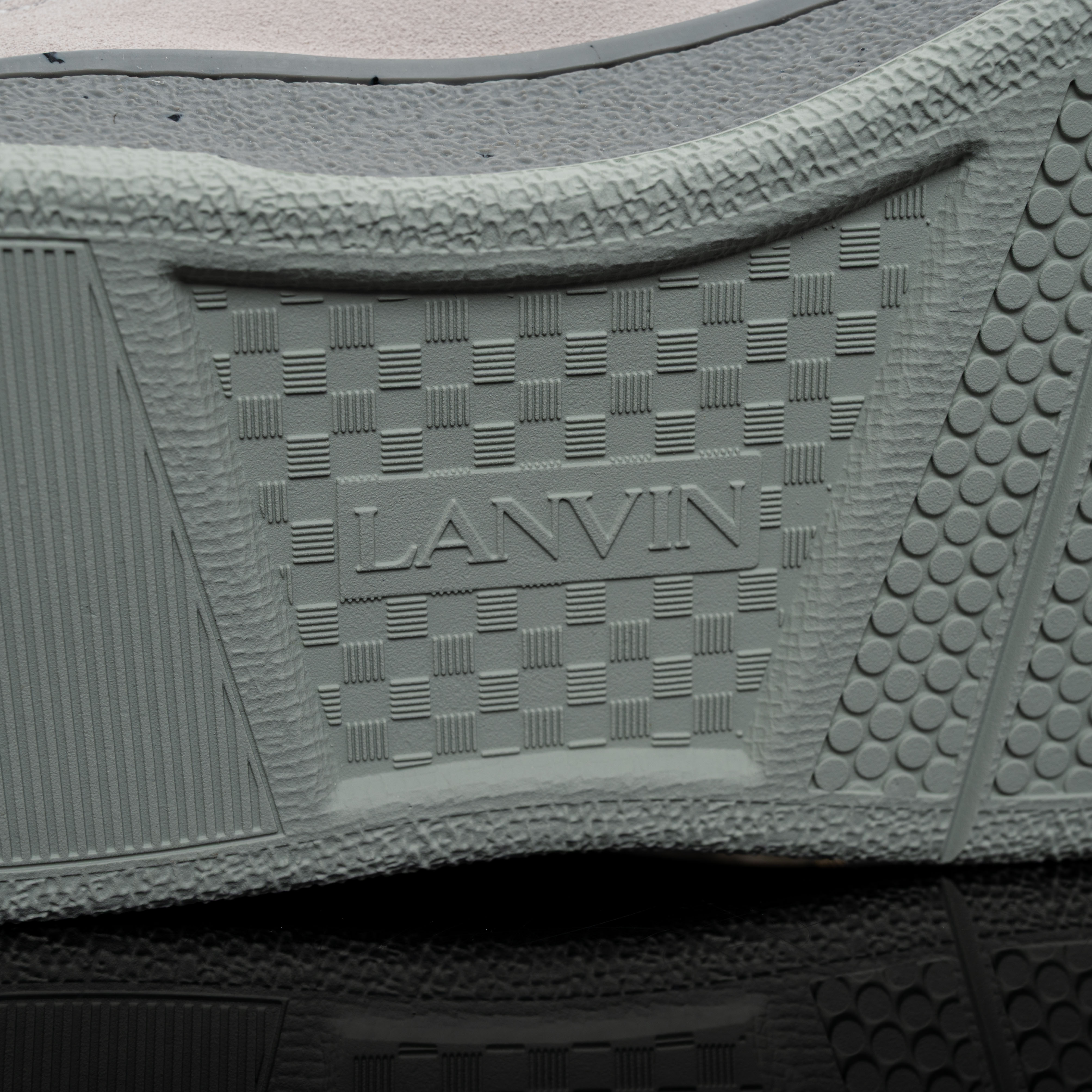 Lanv*n Curb FW-SKDK11-DOTS-P231300