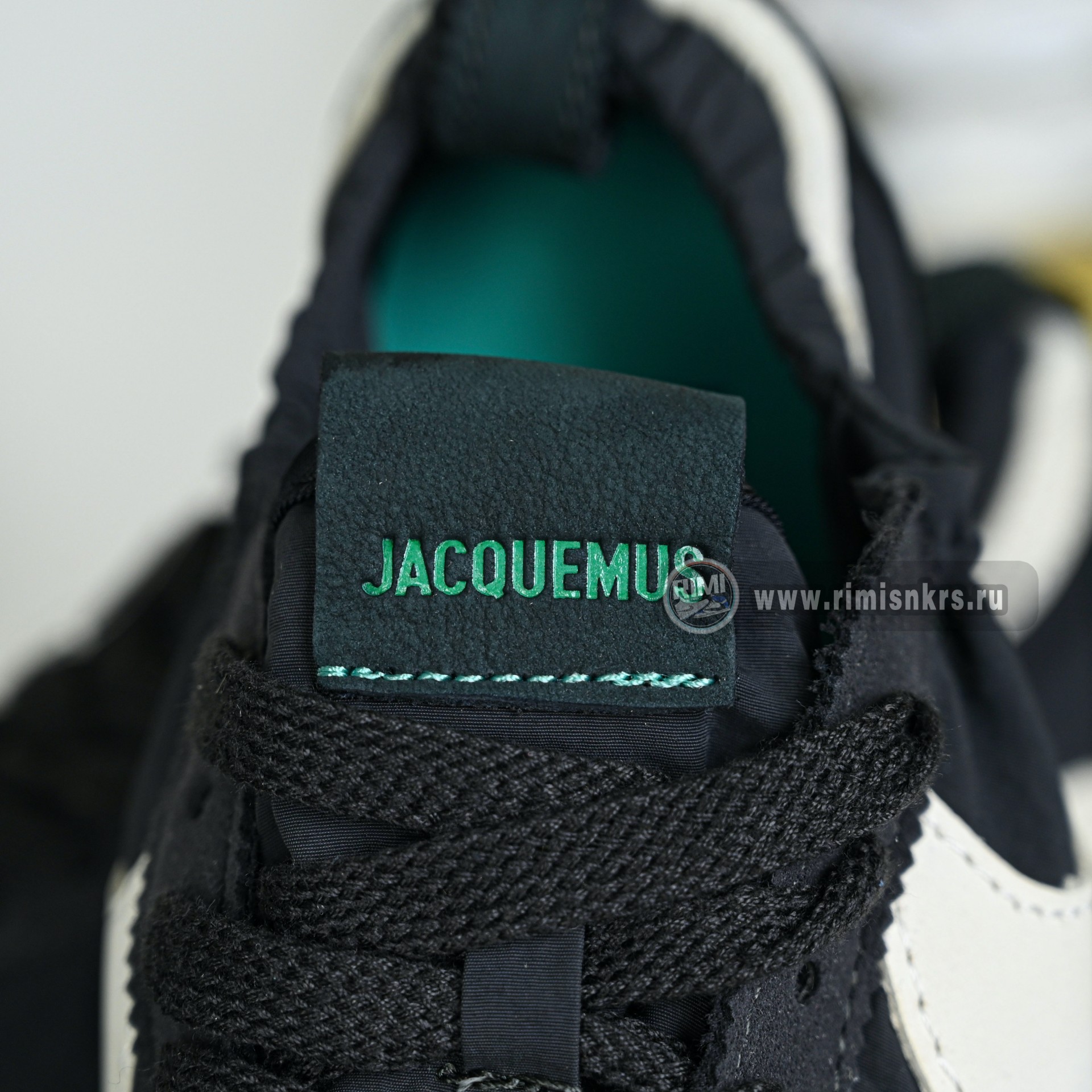 Nike x Jacquemus  HV8547-001
