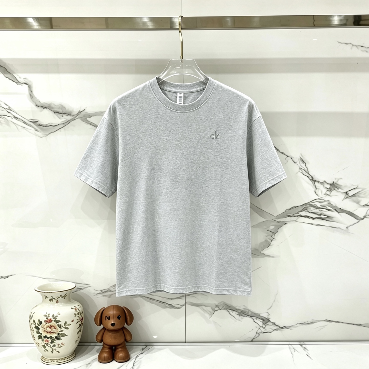 110_Alo T-shirt