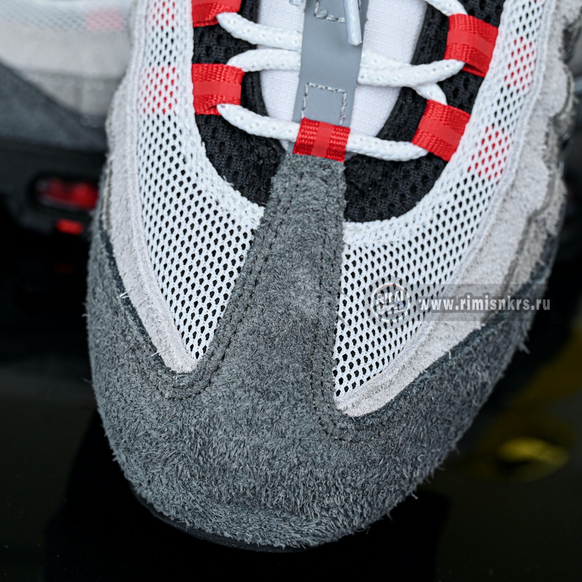 UNDEFEATED x Nike Air Max 95 SP IB4523-003