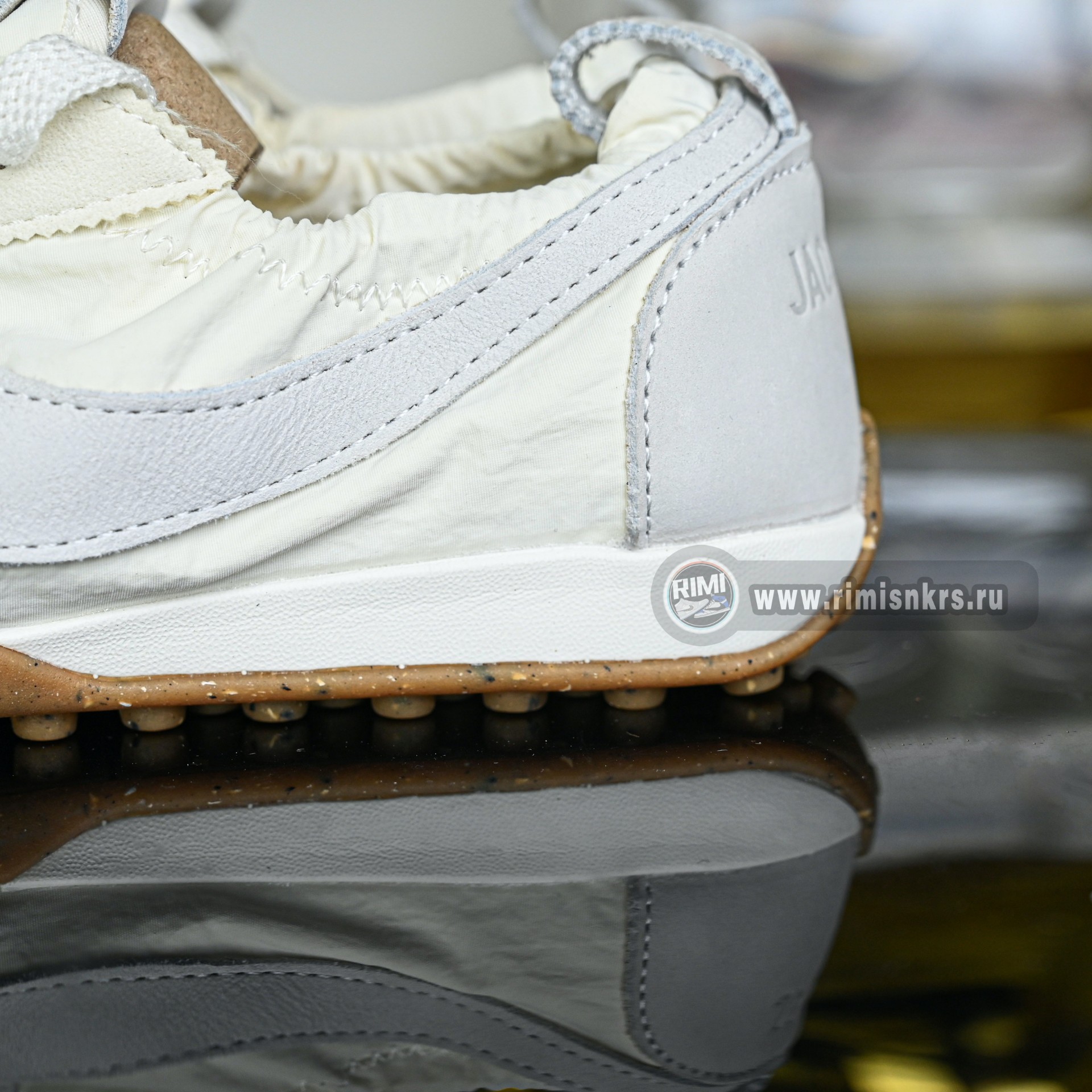 Nike x Jacquemus MOON SHOES  HV8547-002