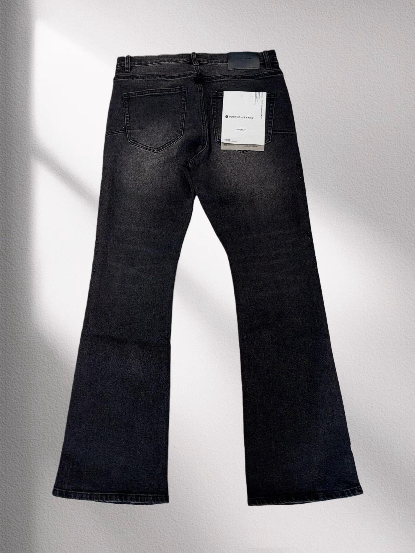 23_Guapi  Jeans