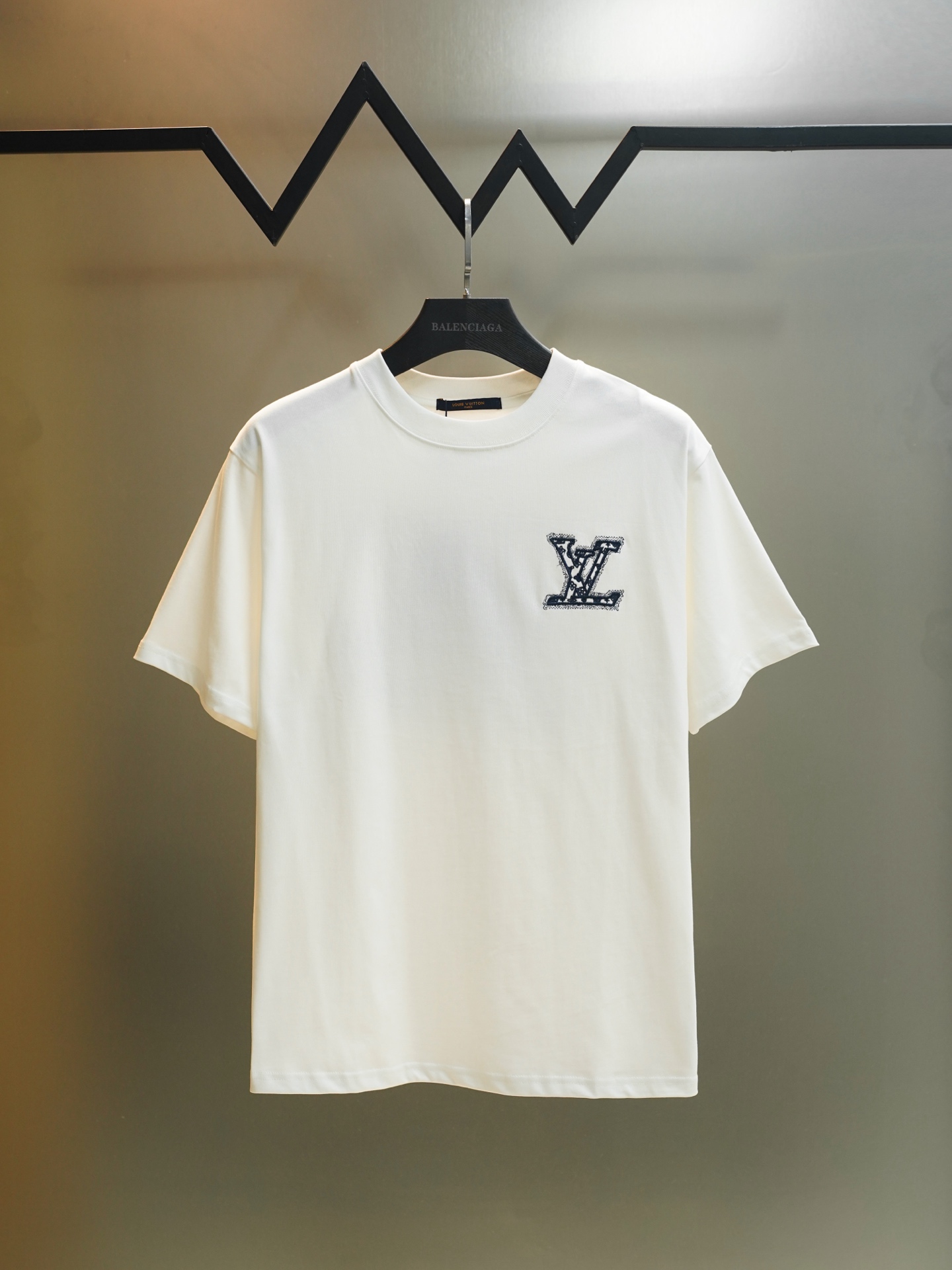 75_Louis Vuitton T-shirt