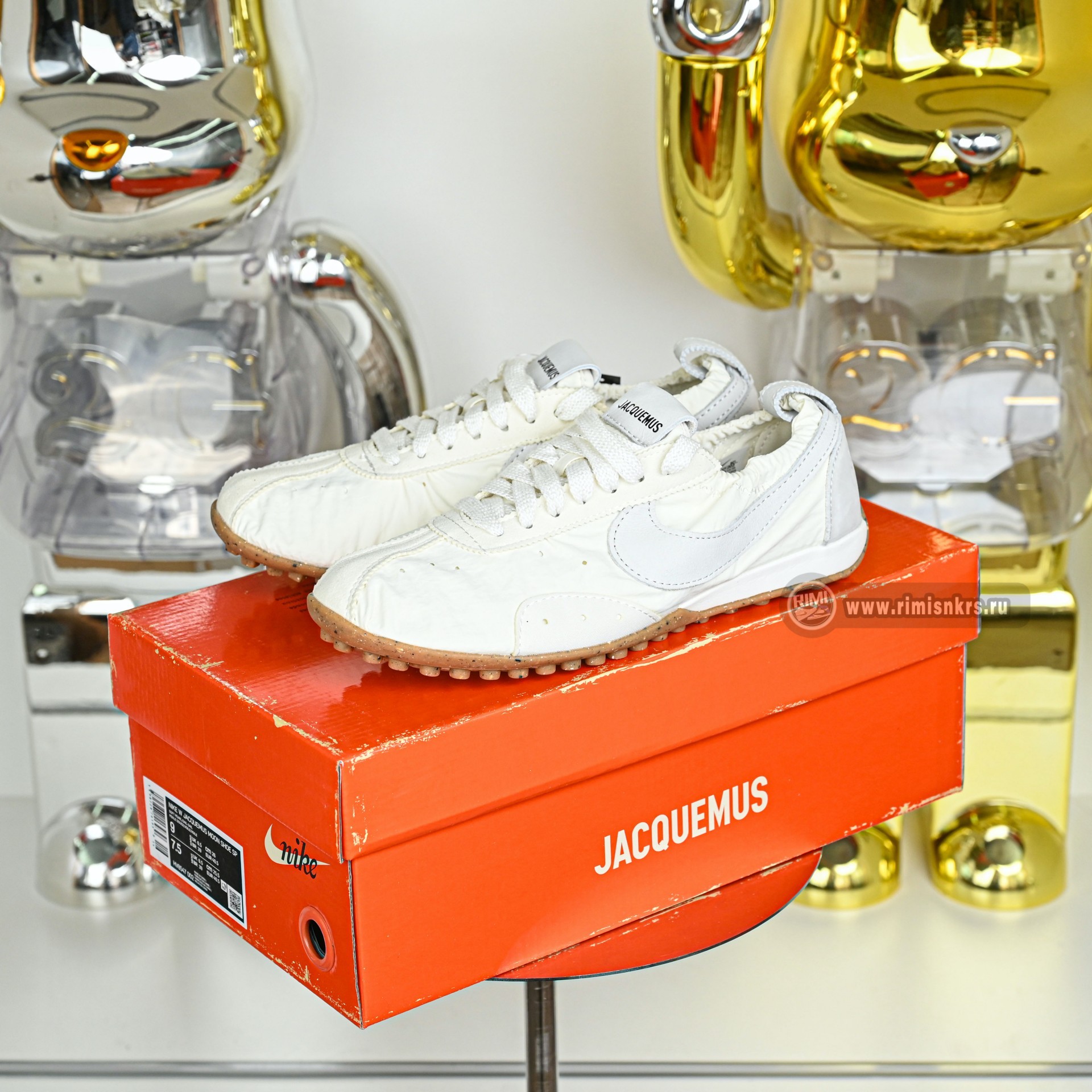 Nike x Jacquemus MOON SHOES  HV8547-002