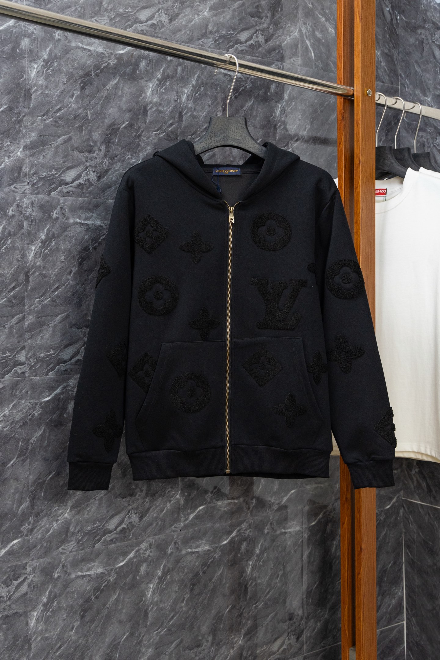 88_Louis Vuitton Hoodie