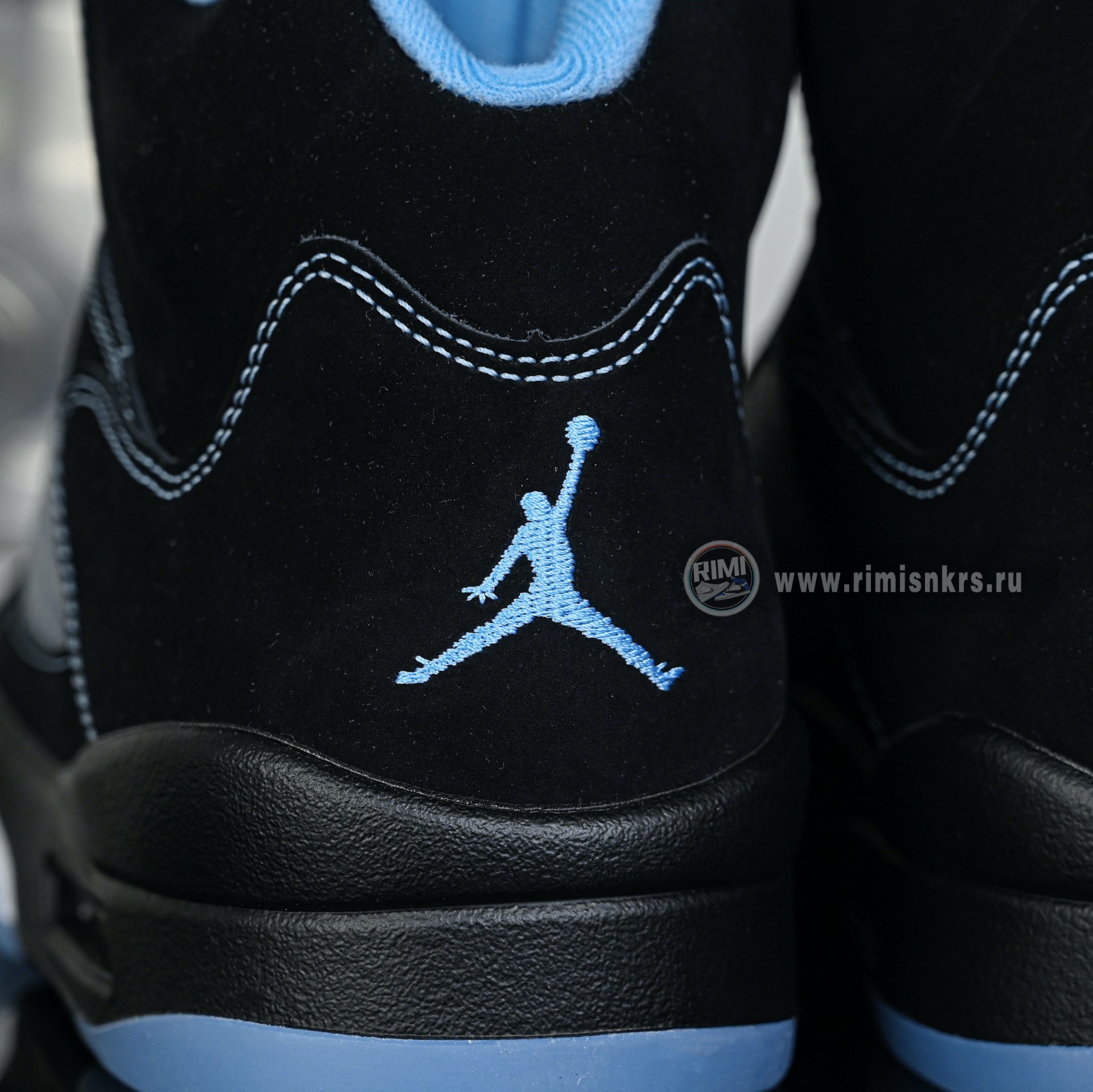 AIR JORDAN 5  BLACK/UNC  RETURNS  JUNE 2O  DD0587-008