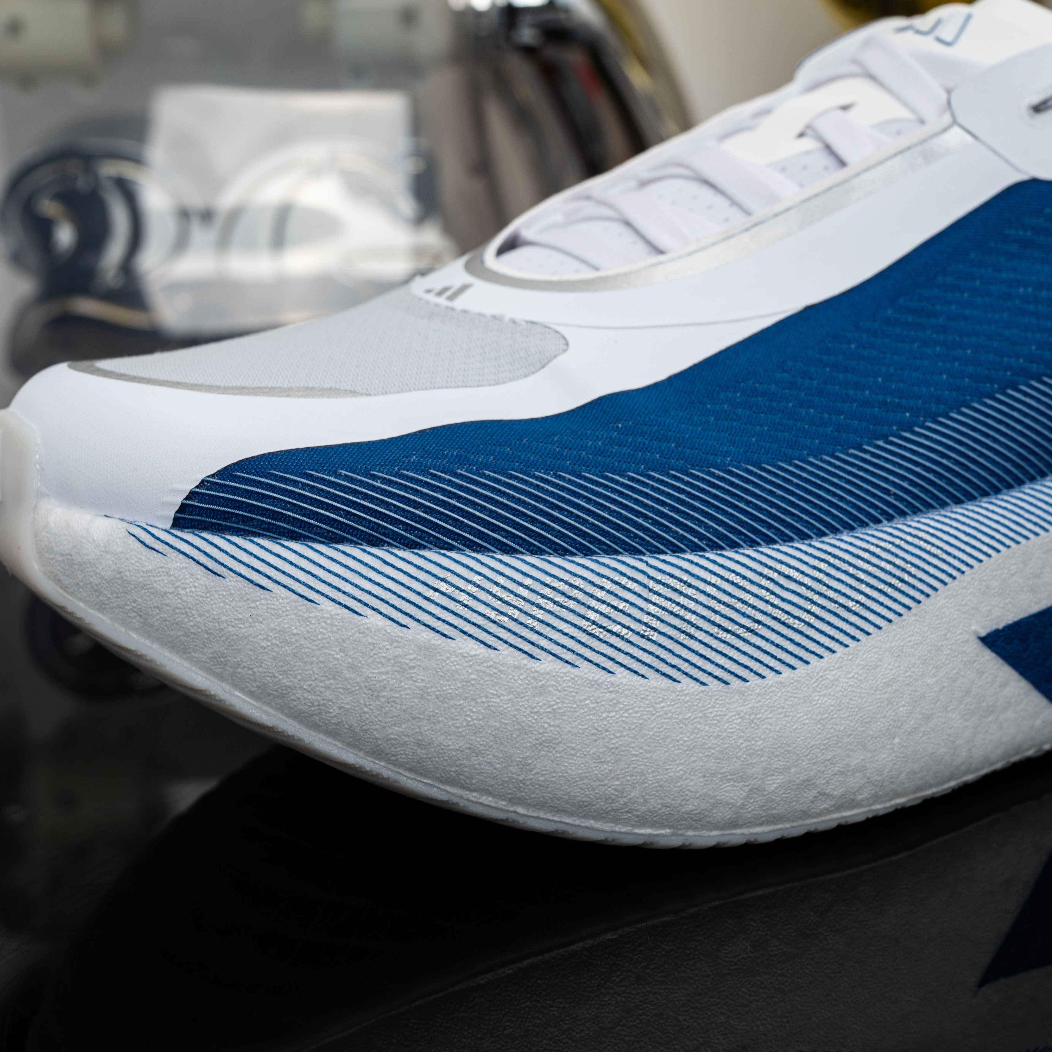 adidas Hyperboost Edge M KI1911