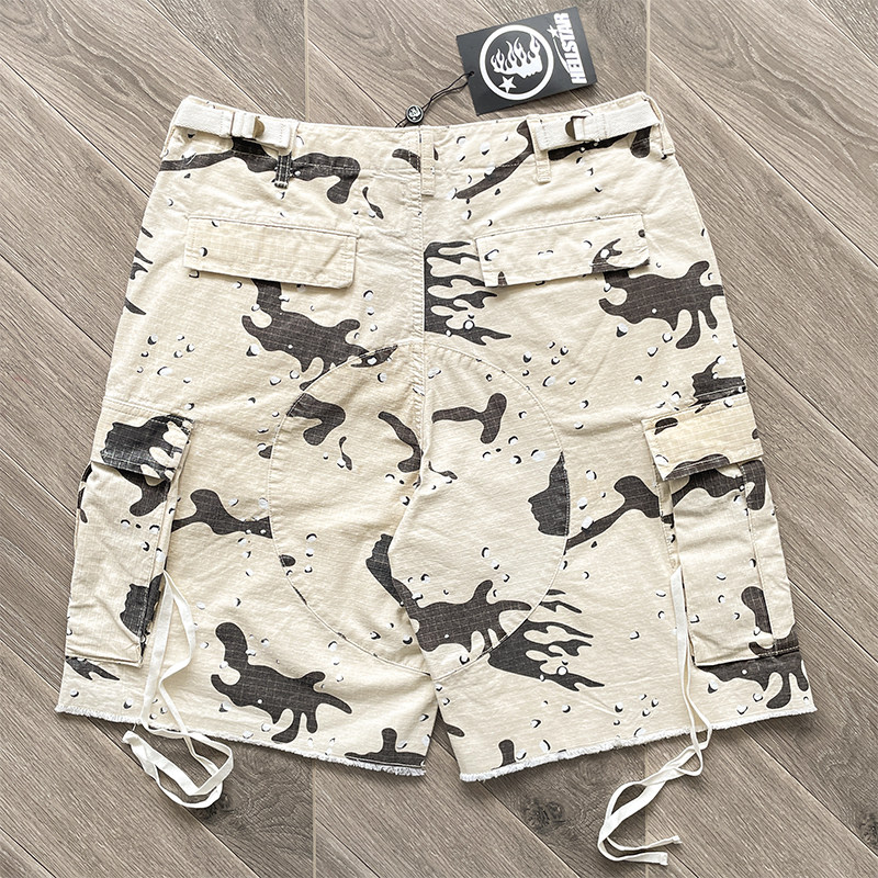 43_ Hellstar Shorts