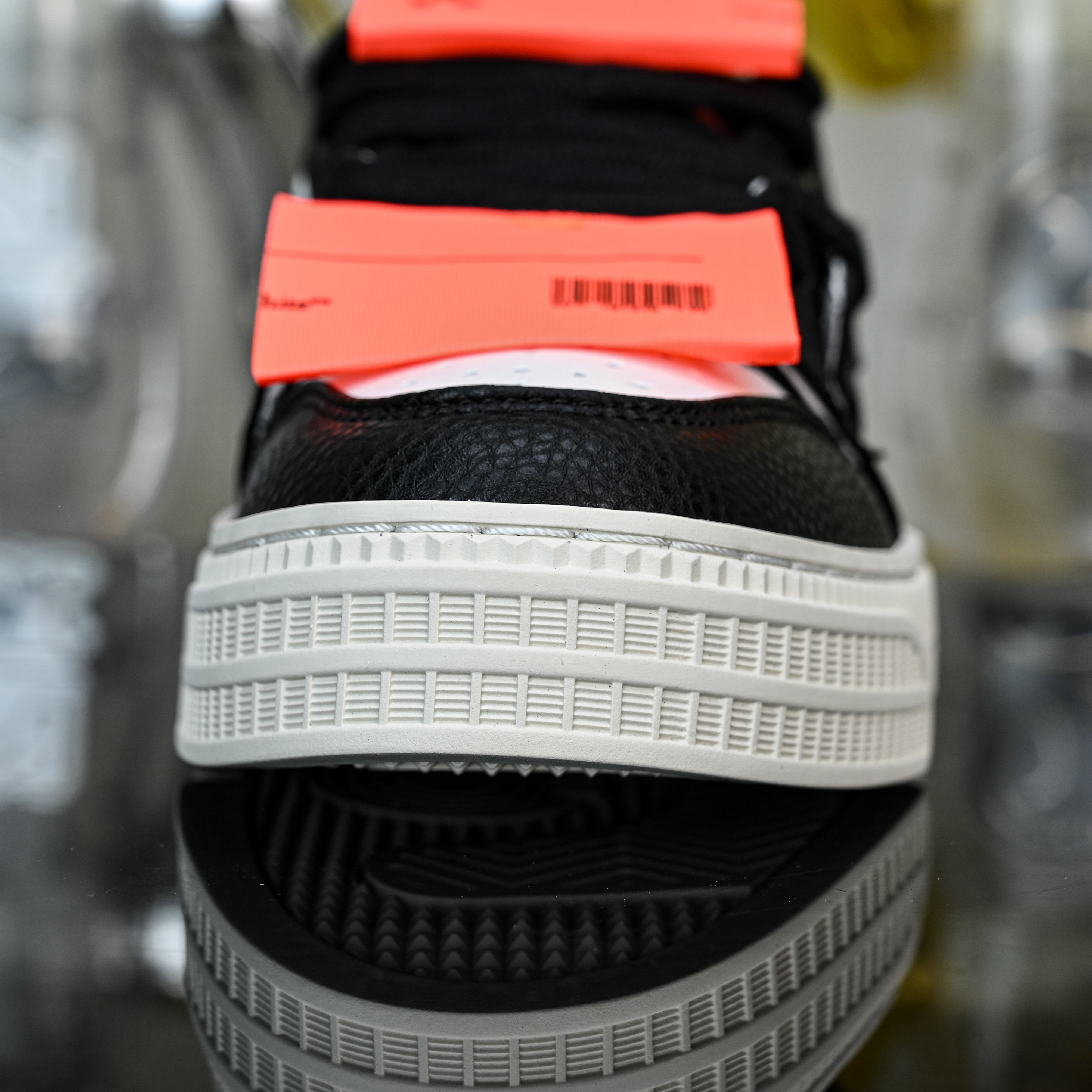 Off-White Out Of Office ‘Black White’ OMIA293S26LEA0010110