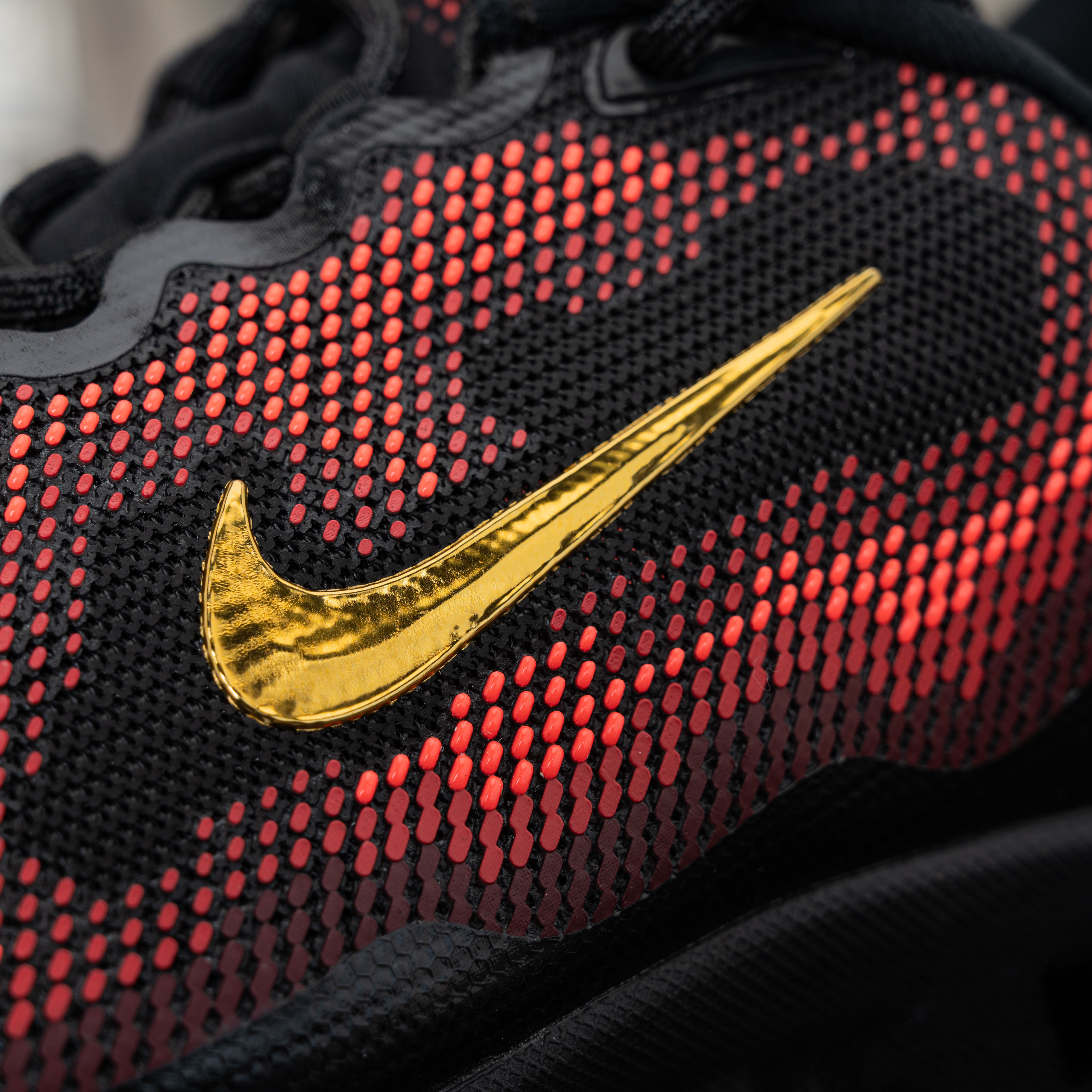 Nike Air Liquid Max Bright Crimson and Fire Red IQ7634-002
