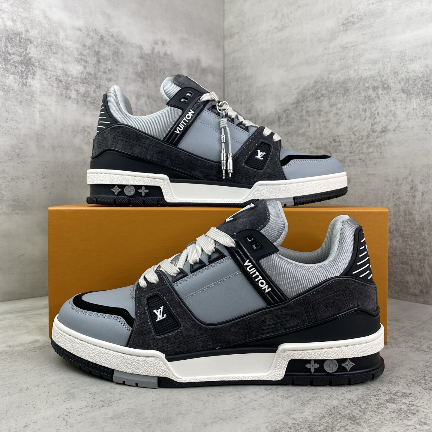 105_Louis Vuitton Trainer Shoes