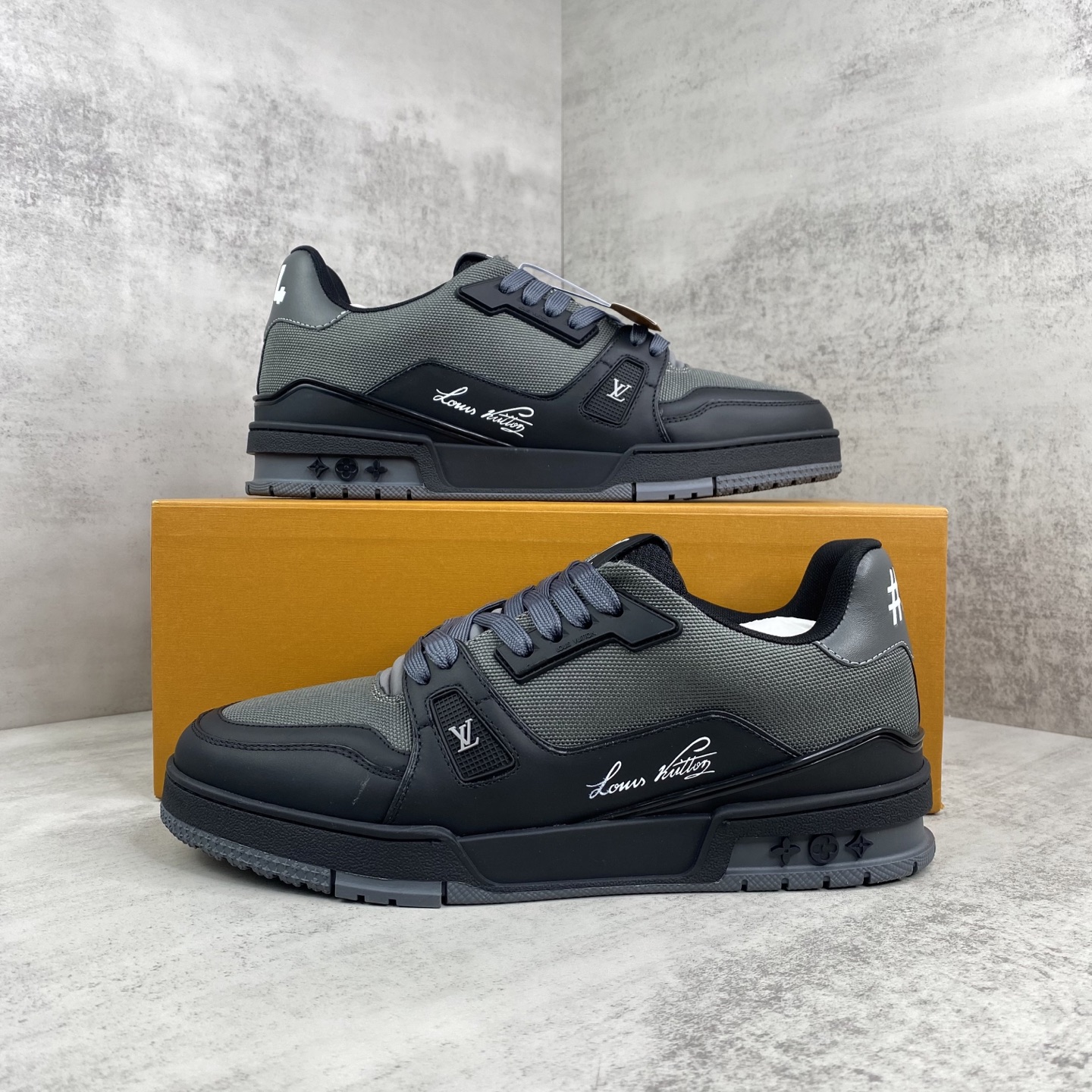 93_Louis Vuitton Shoes