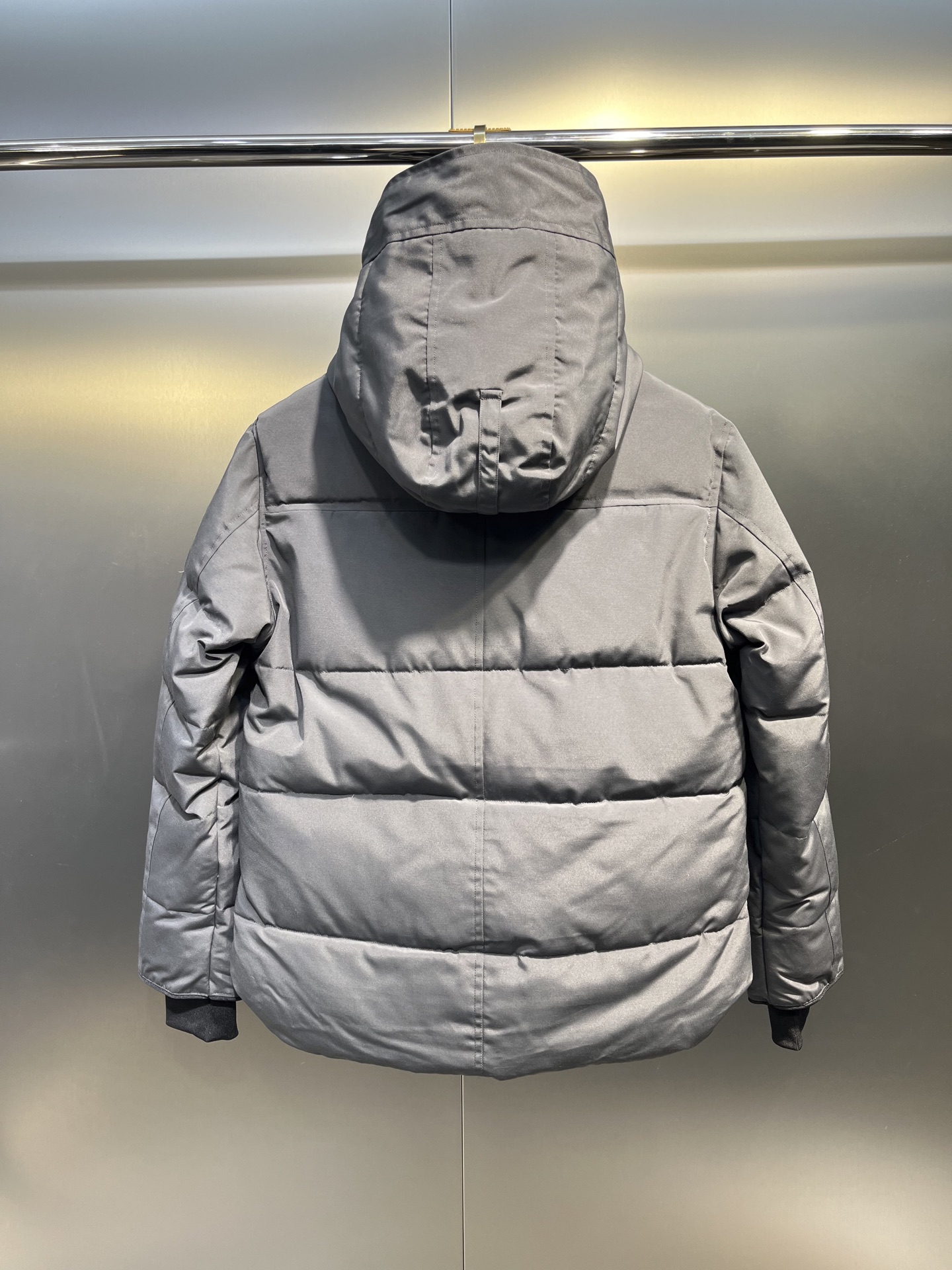 30_Canada Goose Down Jacket