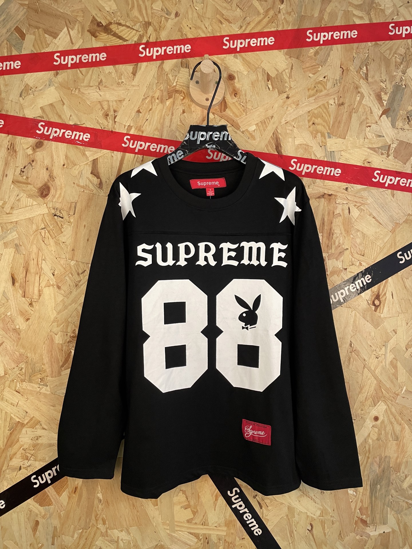 16_Supreme Long Sleeves