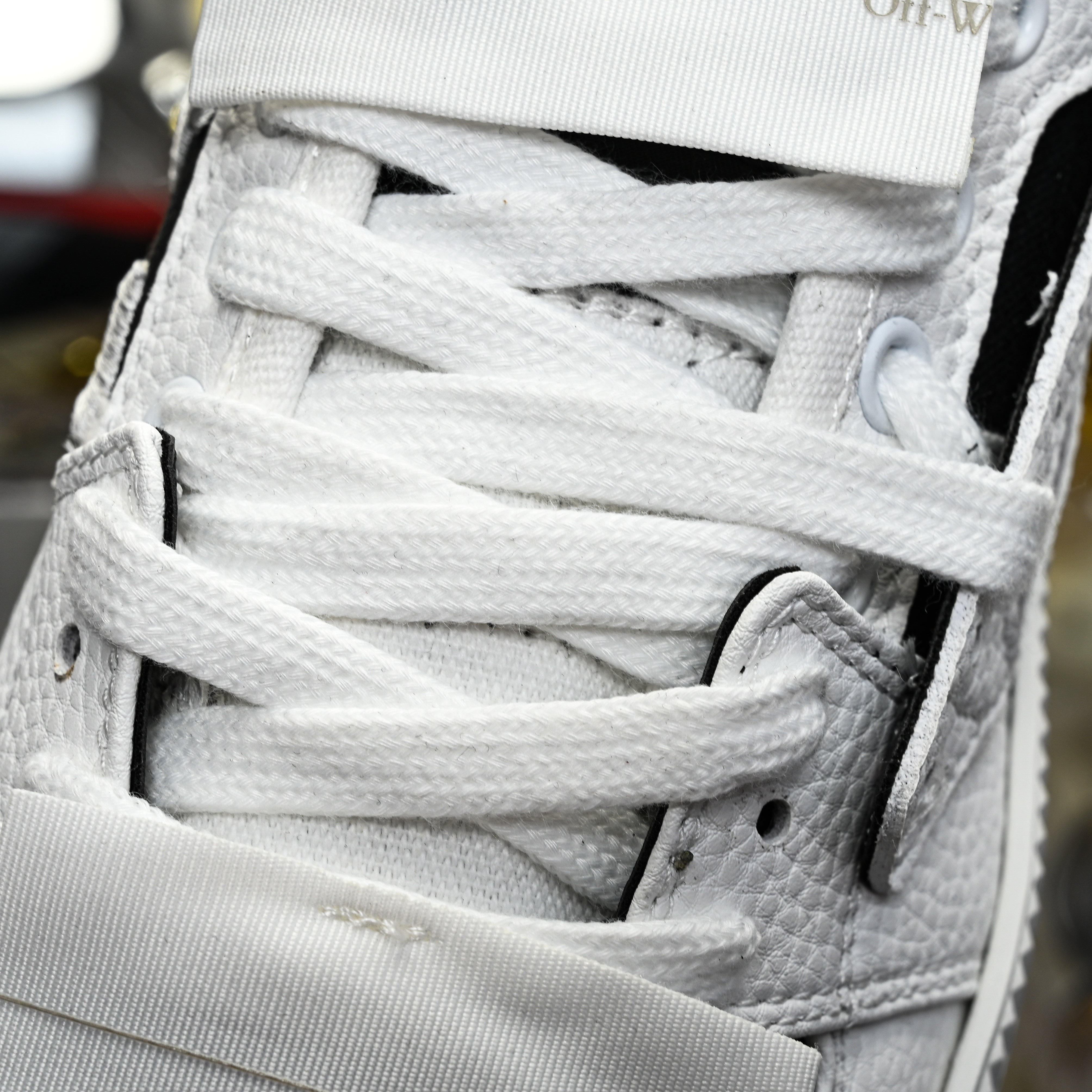 OFF-WHITE OUT OF OFFICE OMIA29CK99LEA0020110