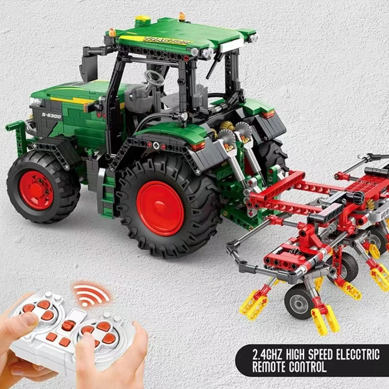 Reobrix 22015  Tractor - YWOBB