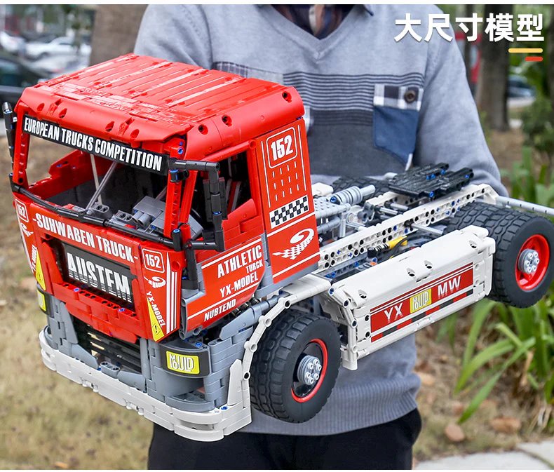 Mould King 13152 Racing Truck - YWOBB