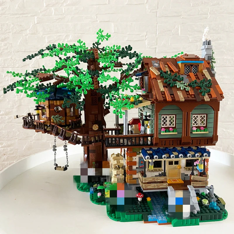 LOZ 1033 Tree House - YWOBB