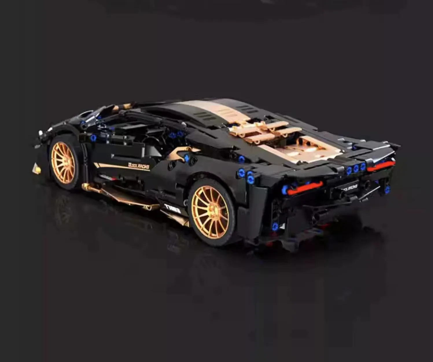TUOMU T1003 1:14 Black gold Lamborghini 780S - YWOBB
