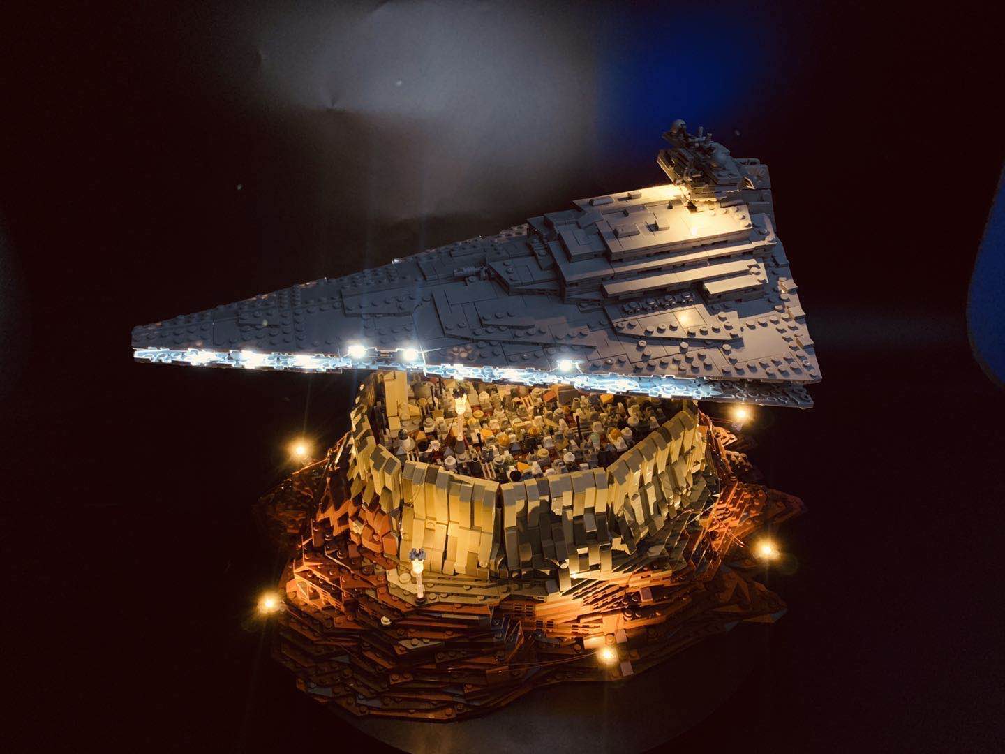 Mould King 21007 The Empire over Jedha City - YWOBB
