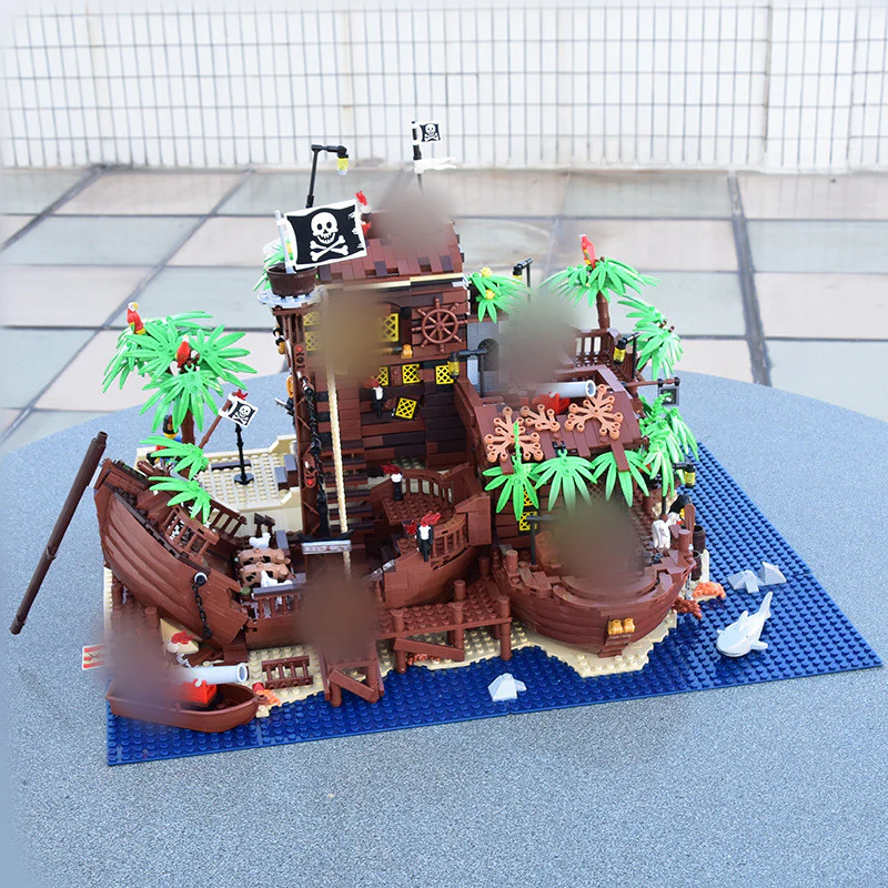 Gejia 49016 Pirates of Barracuda Bay - YWOBB