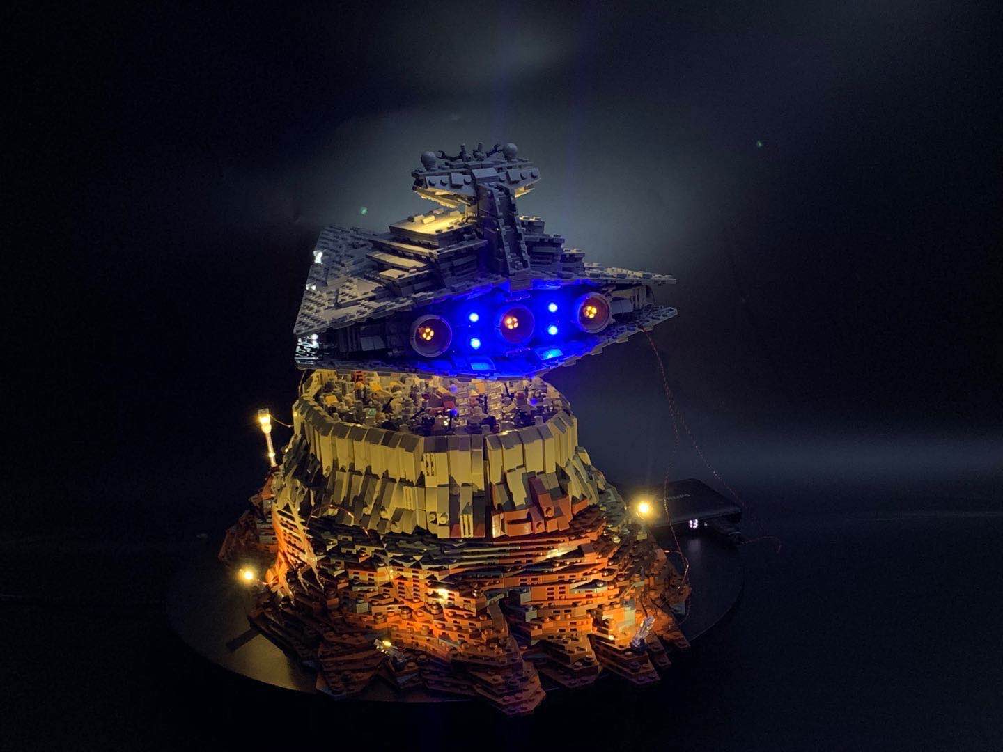 Mould King 21007 The Empire over Jedha City - YWOBB
