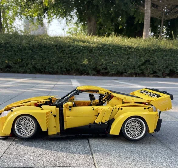KBOX 10249 Toyota Supra - YWOBB